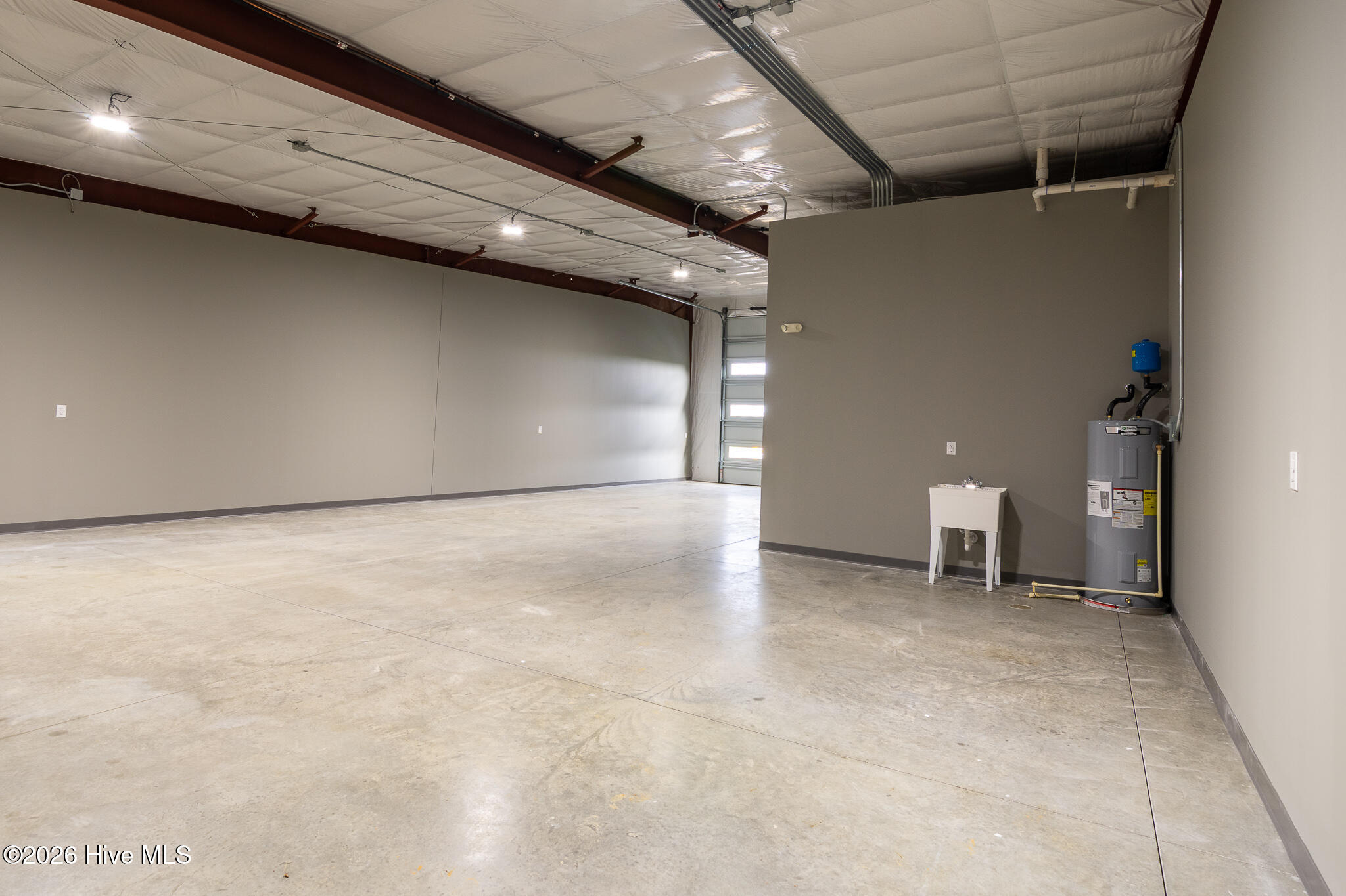 4542 Washington Road Property Photo 12