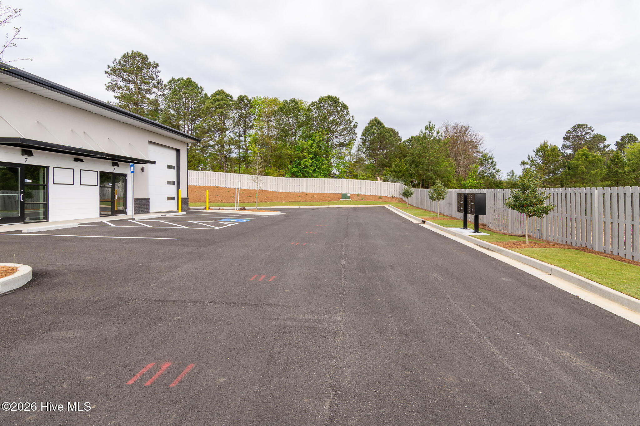 4542 Washington Road Property Photo 17