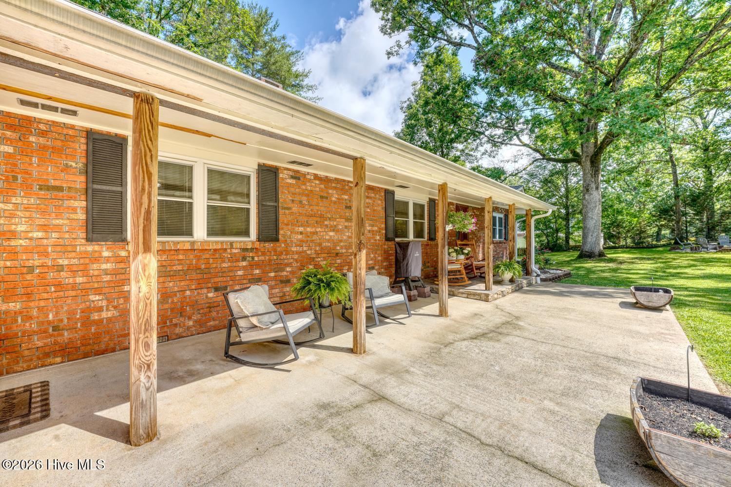 383 Sunrise Street Property Photo 6