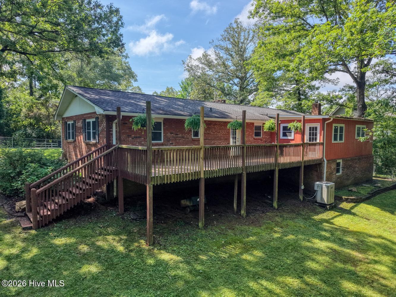 383 Sunrise Street Property Photo 9