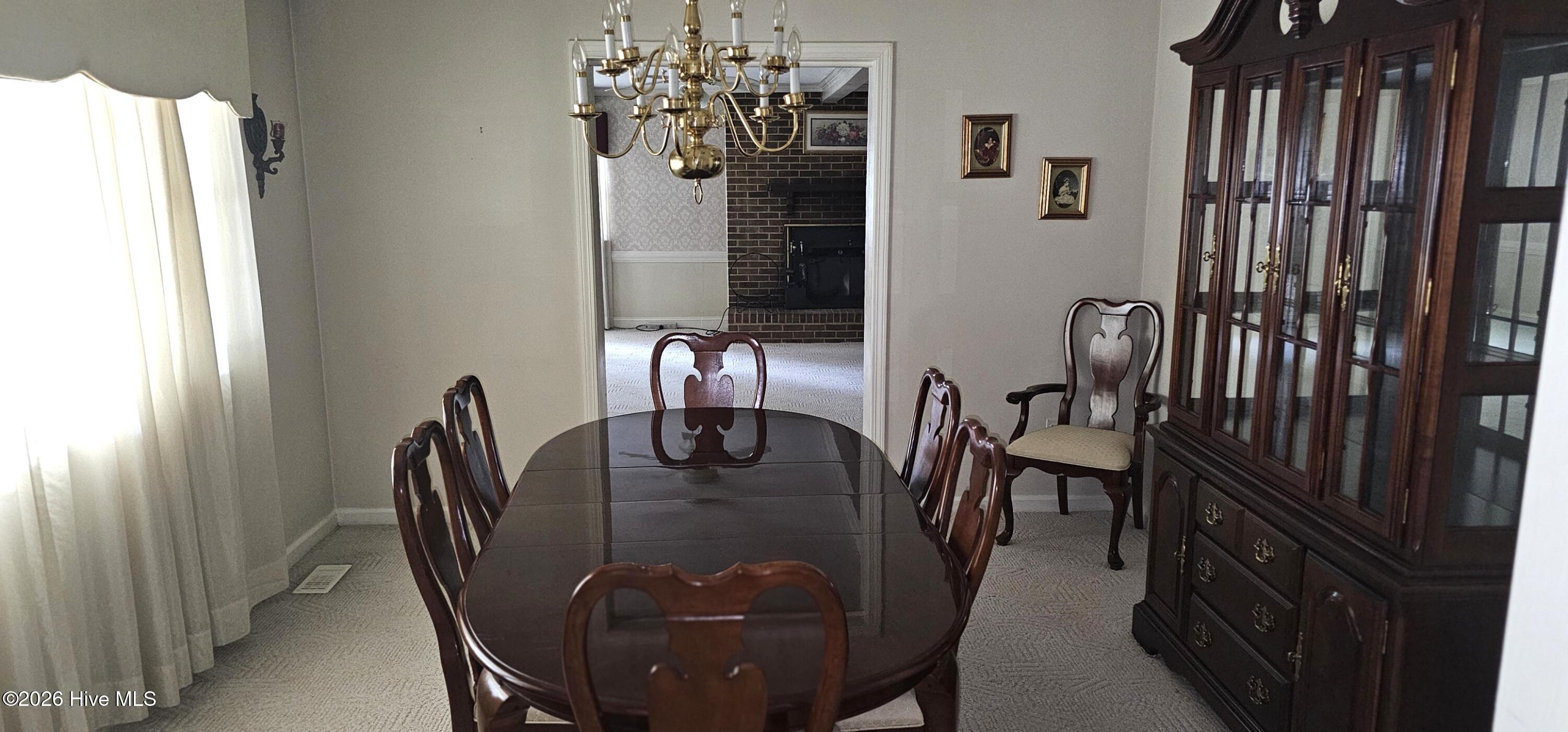 260 Cooke Circle Property Photo 3