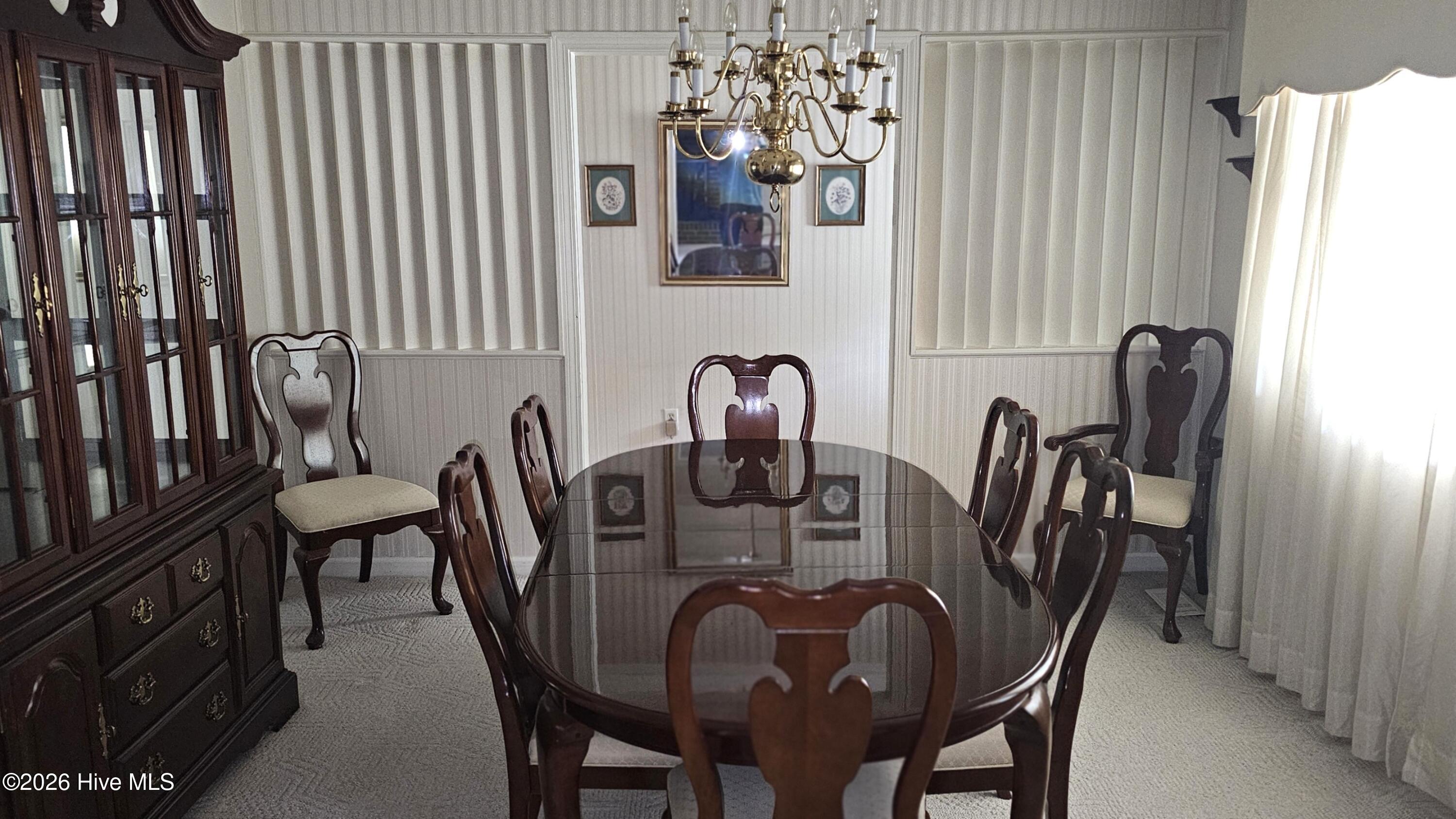 260 Cooke Circle Property Photo 4