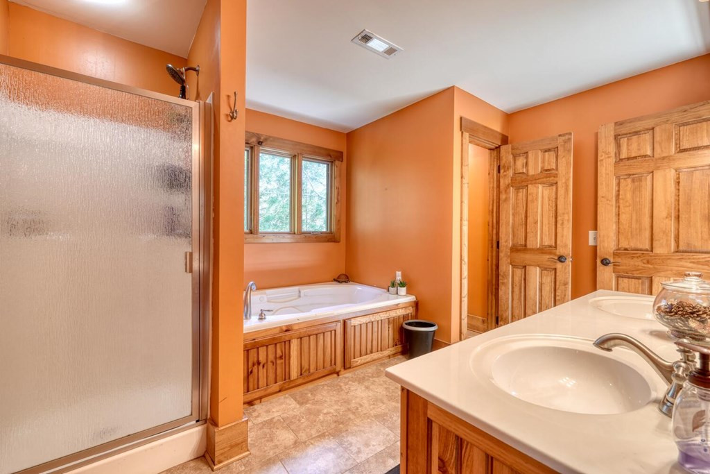 130 Mallard Circle Property Photo 32