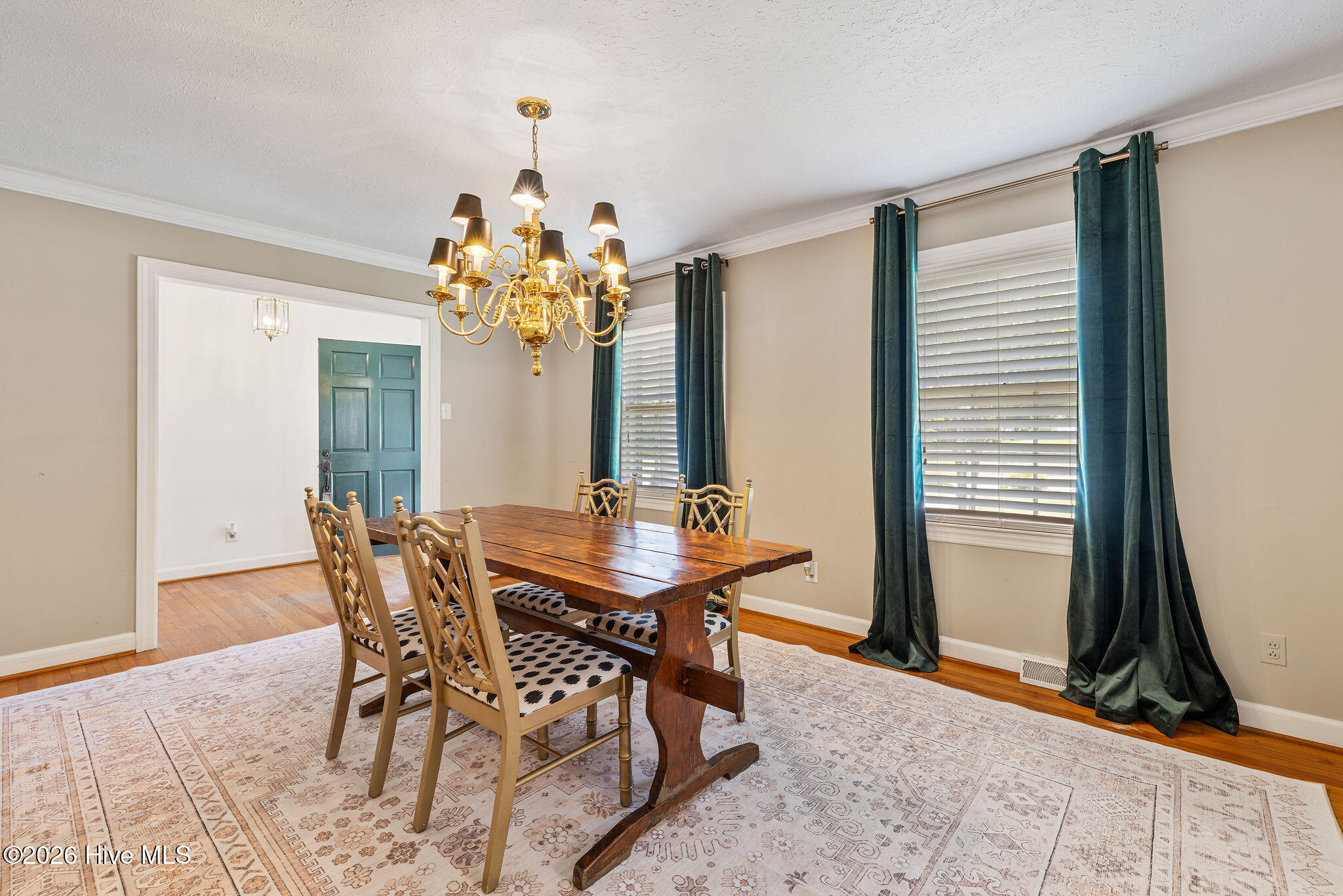 607 Gloucester Road Property Photo 8