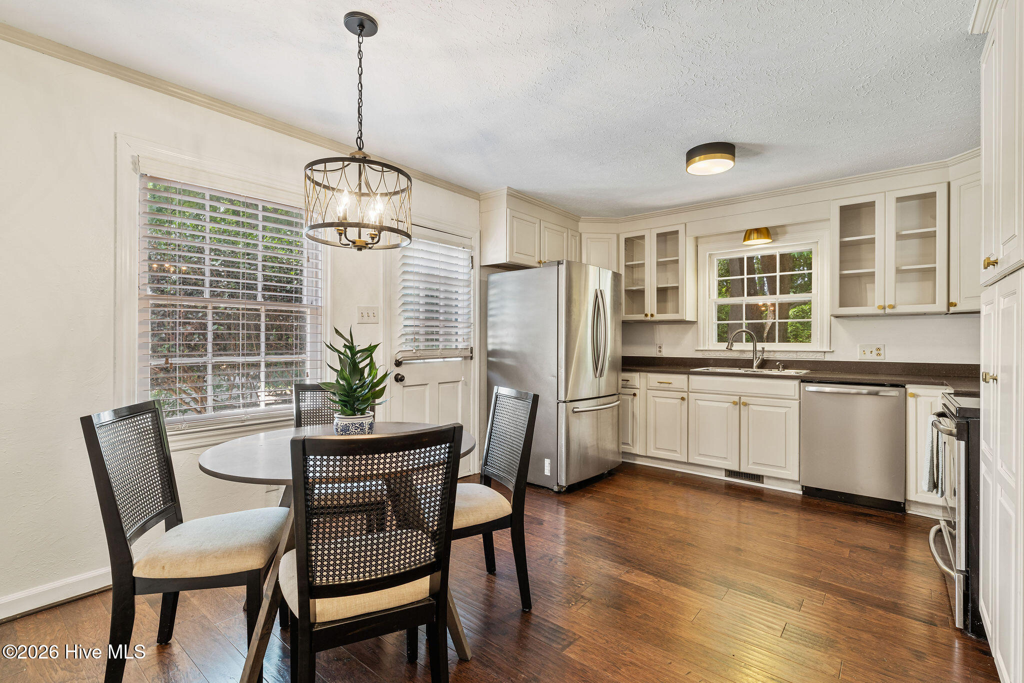 607 Gloucester Road Property Photo 11