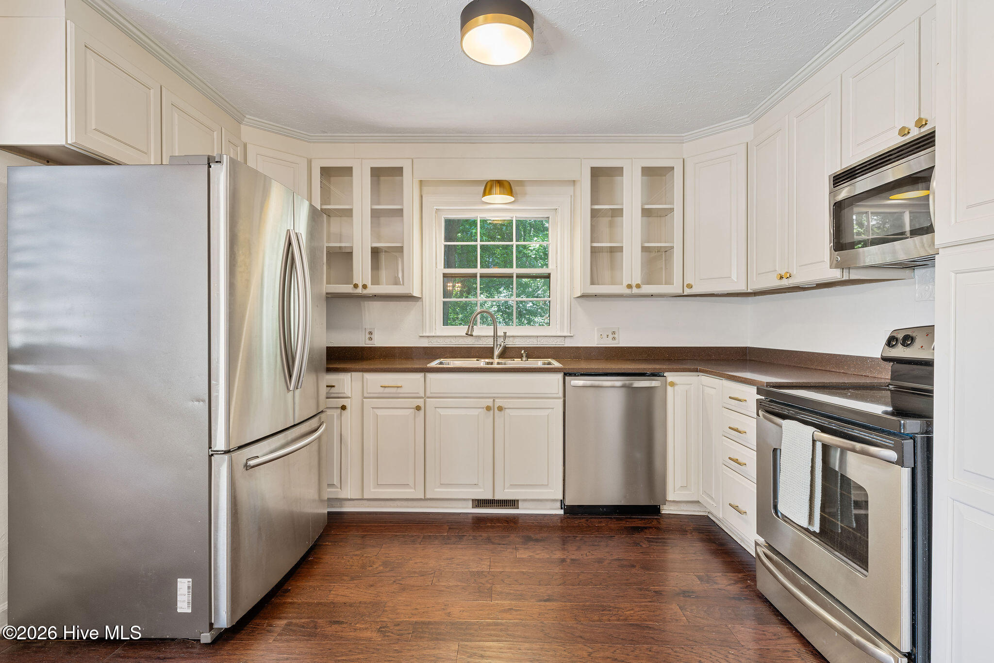 607 Gloucester Road Property Photo 12