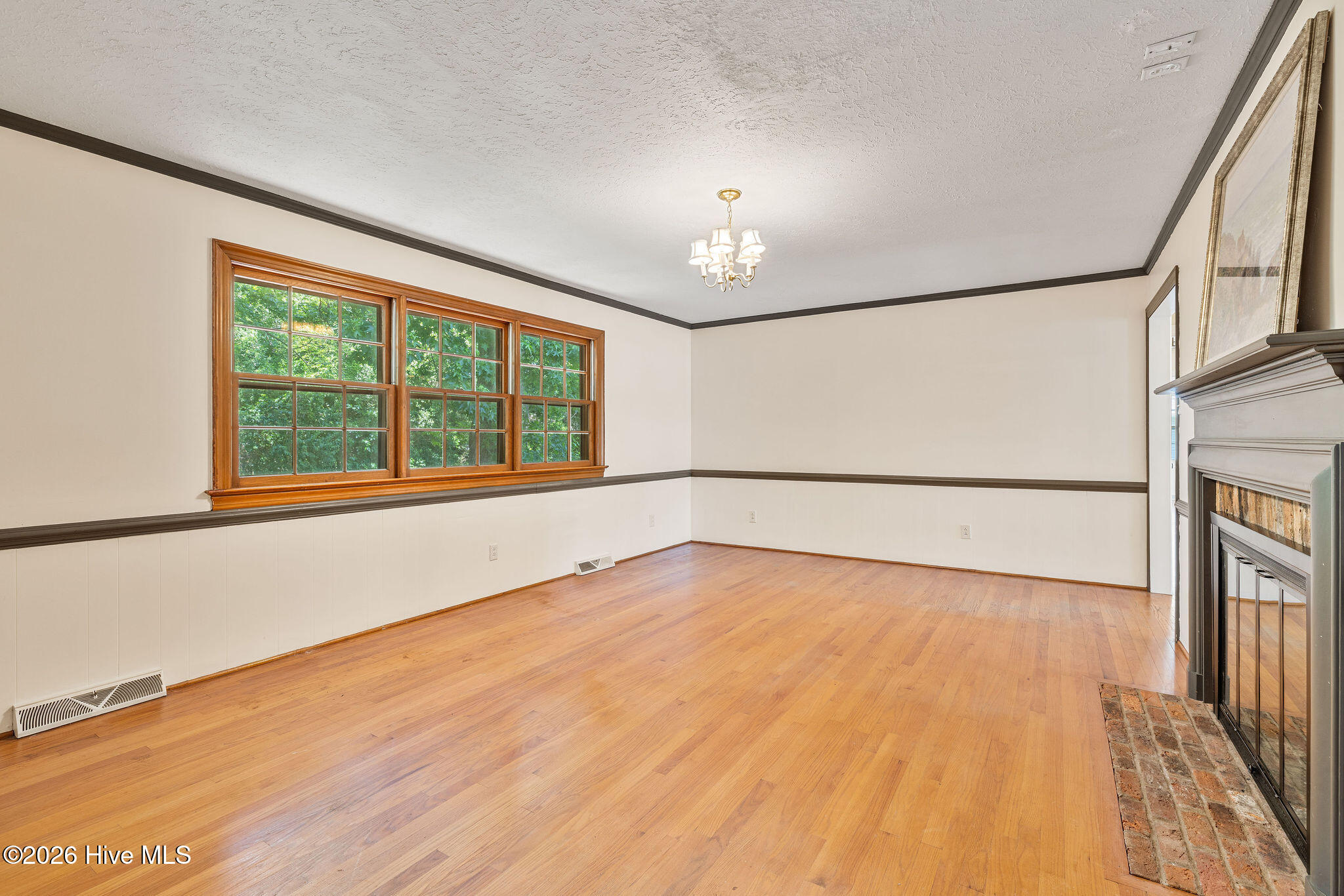 607 Gloucester Road Property Photo 18