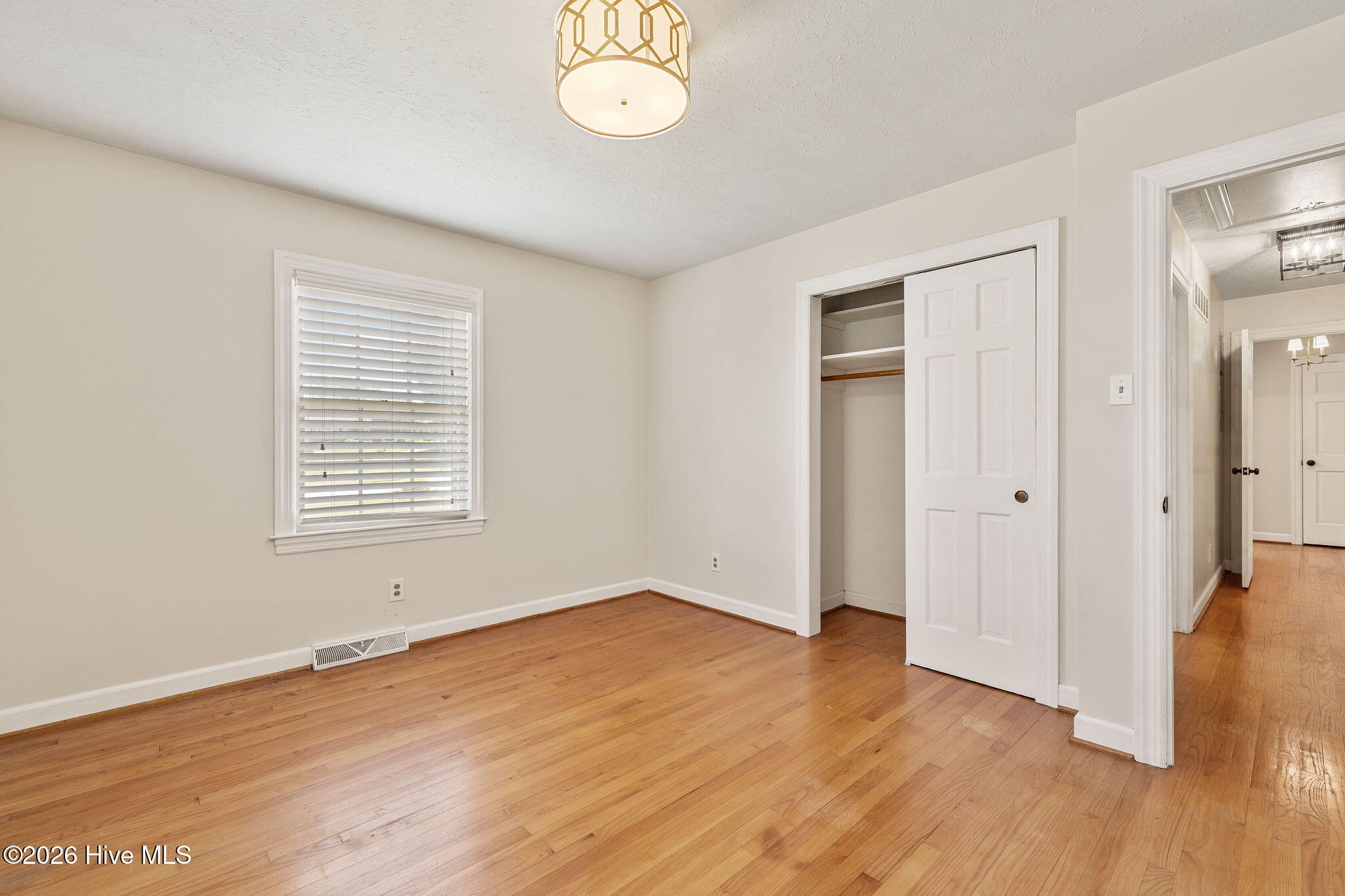 607 Gloucester Road Property Photo 24