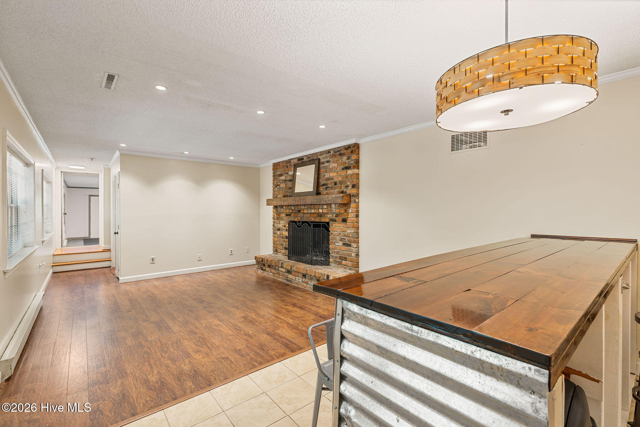 607 Gloucester Road Property Photo 32
