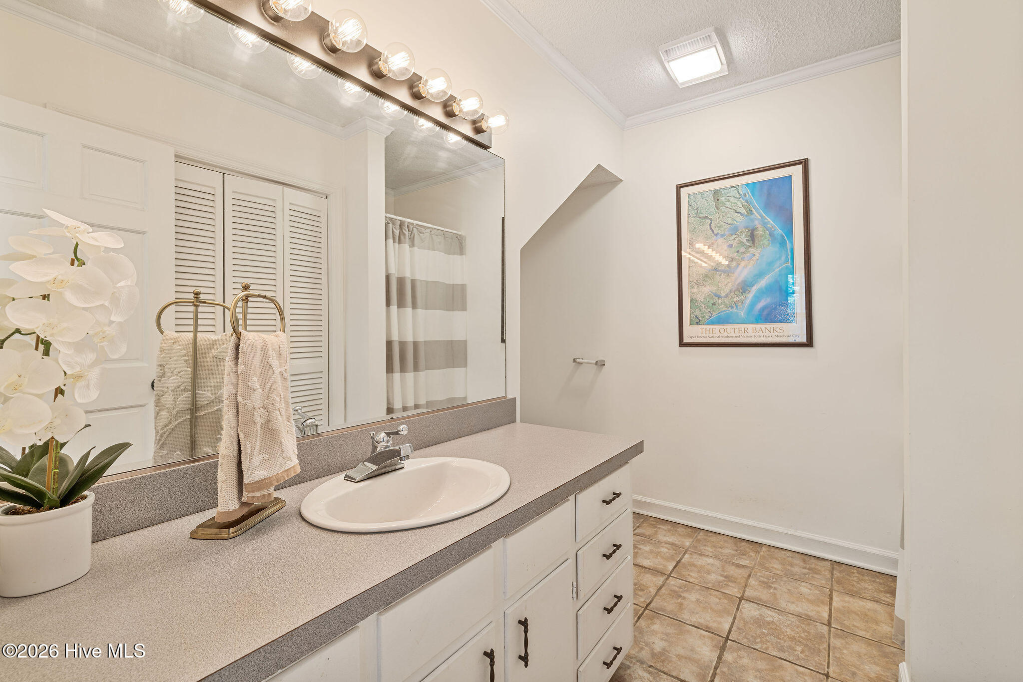 607 Gloucester Road Property Photo 33