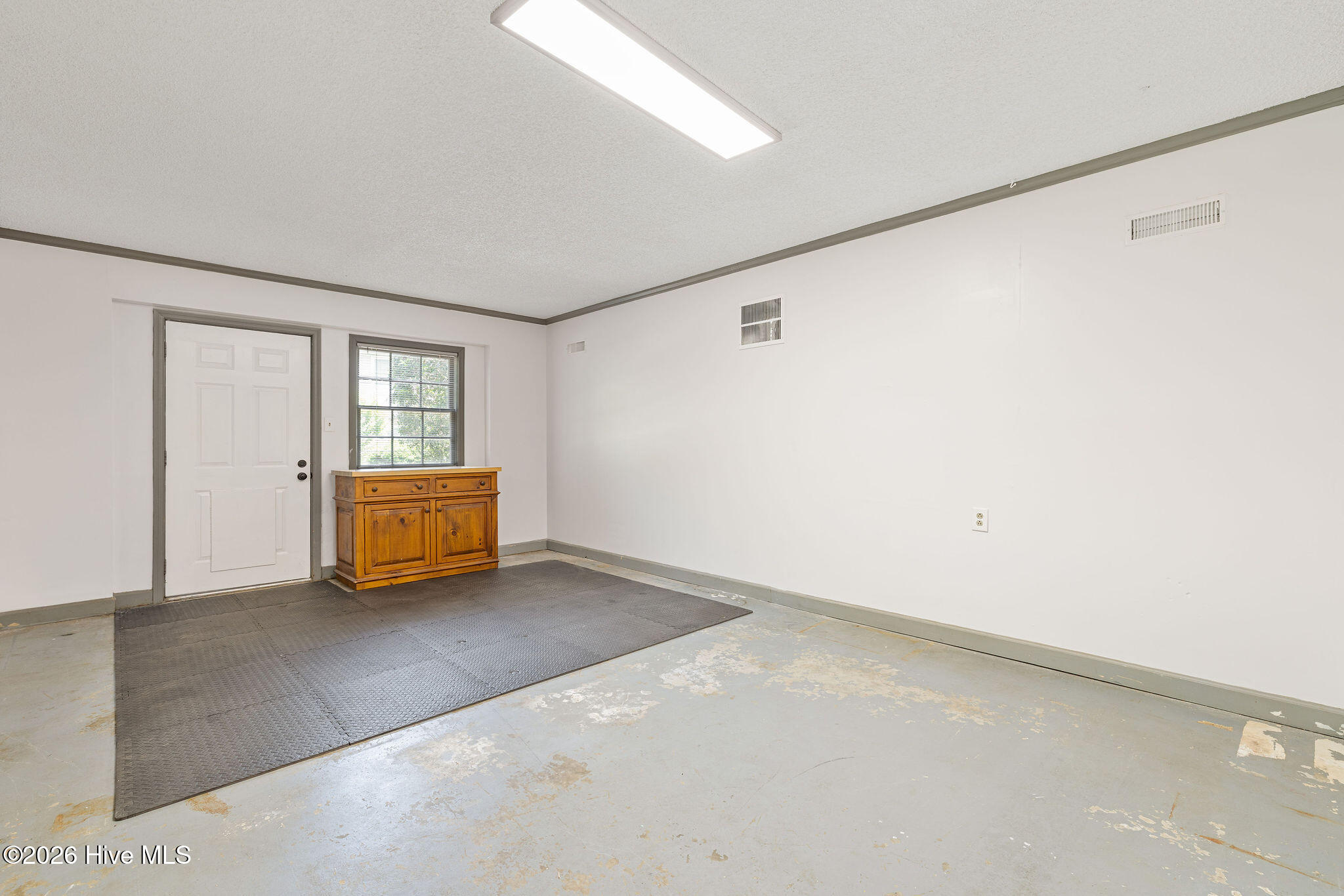 607 Gloucester Road Property Photo 34