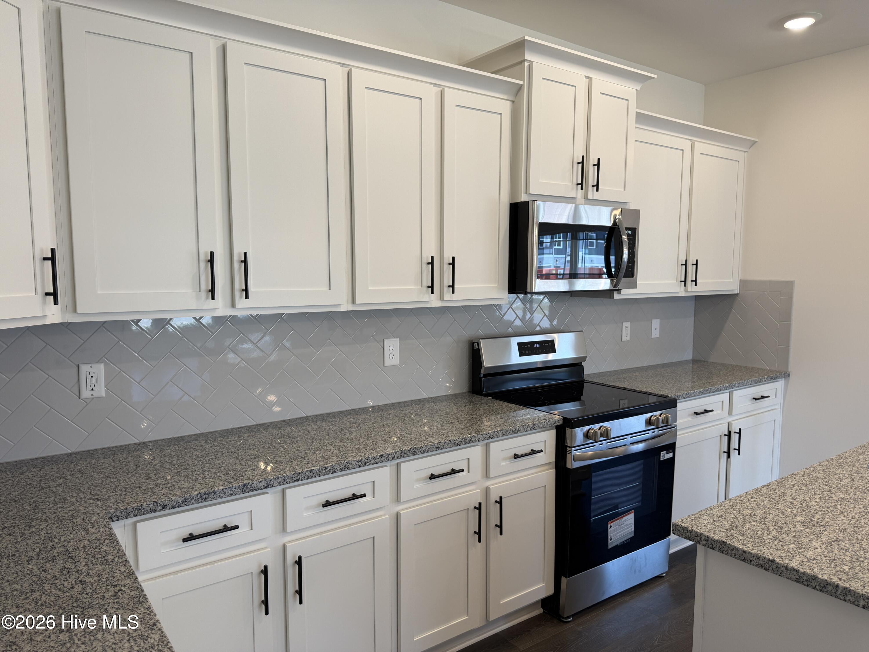 30 Joyner Park Drive Property Photo 5