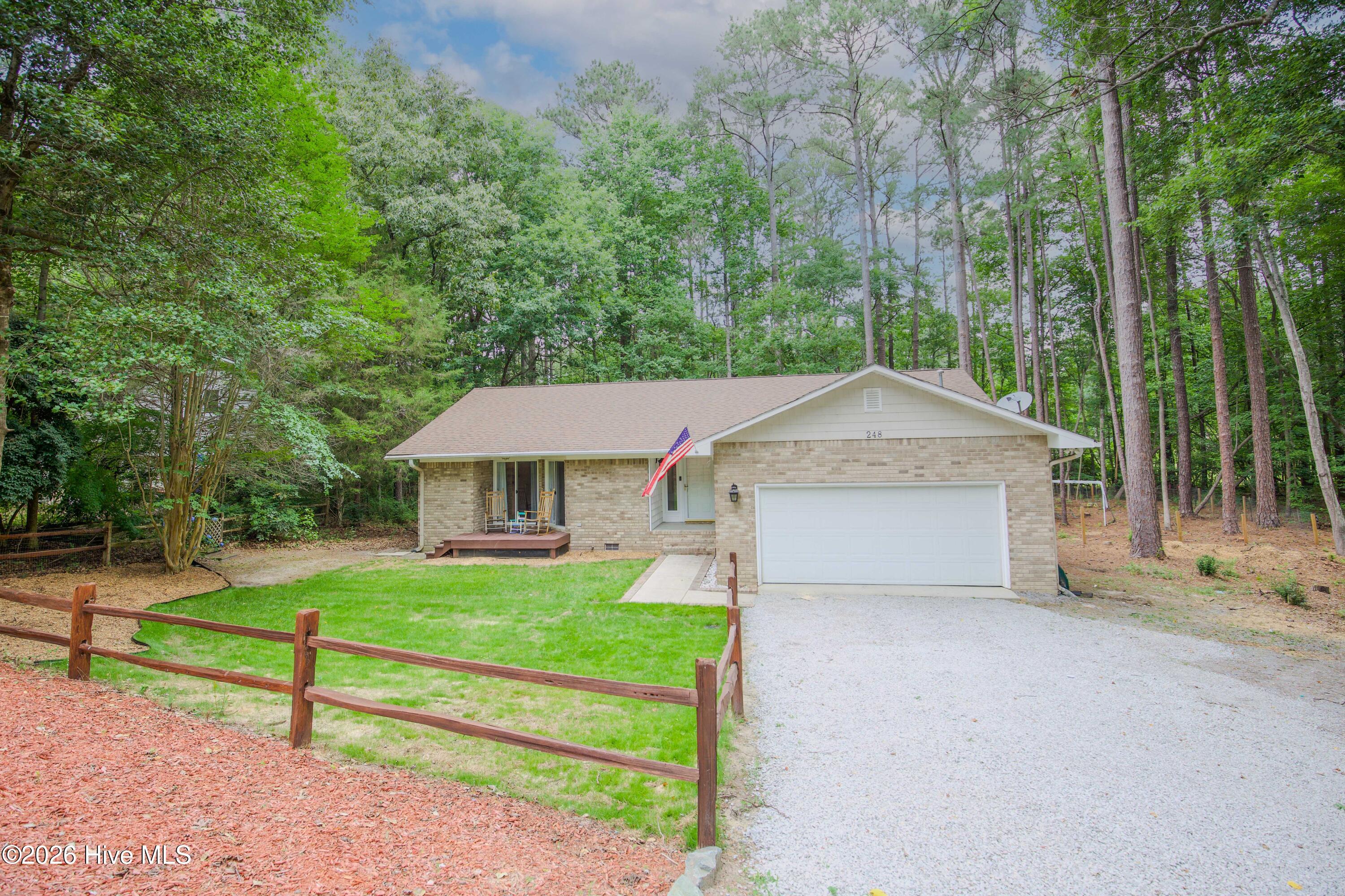 248 Chickory Place Property Photo 2