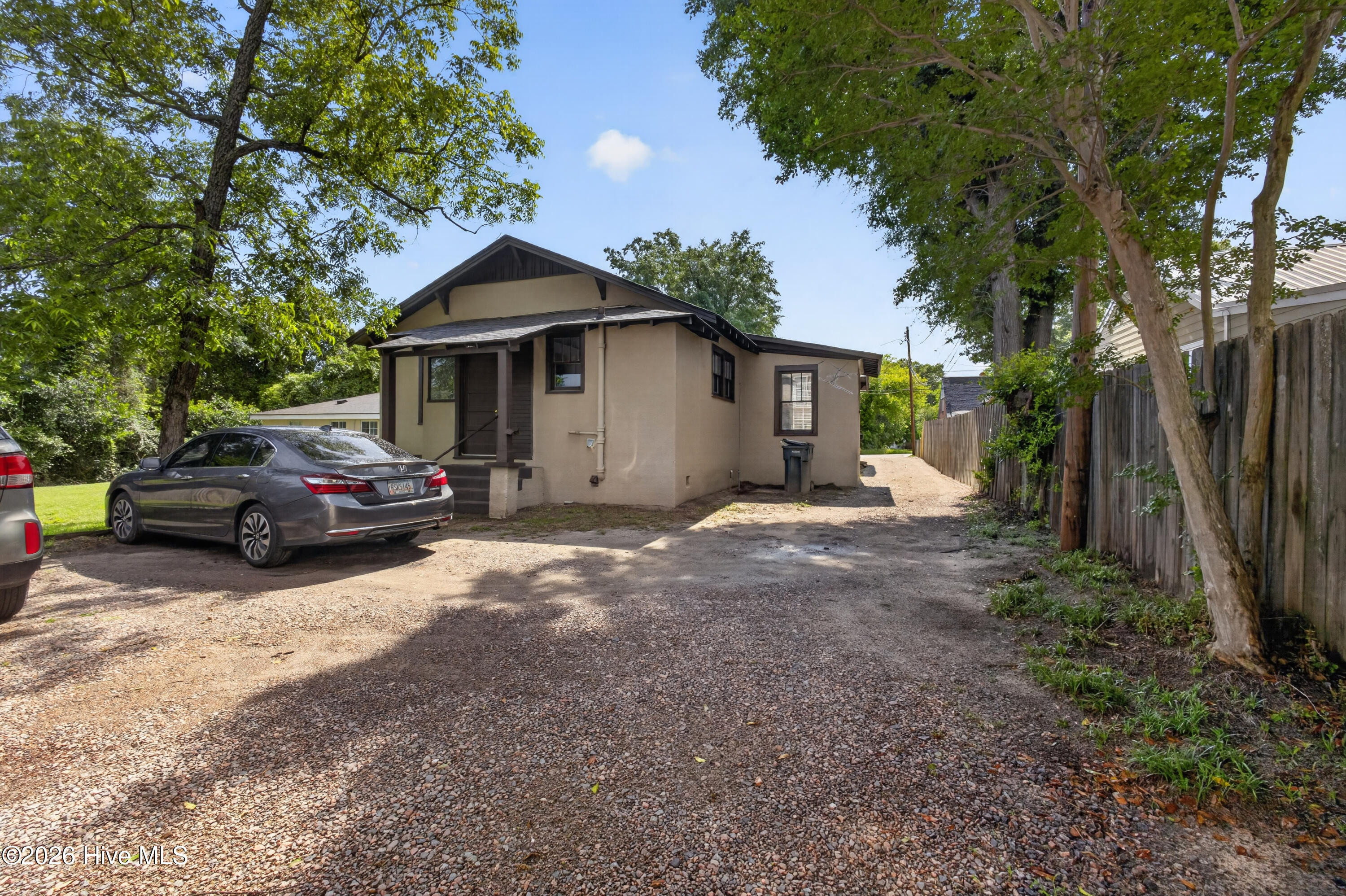 1526 Stovall Street A Property Photo 19