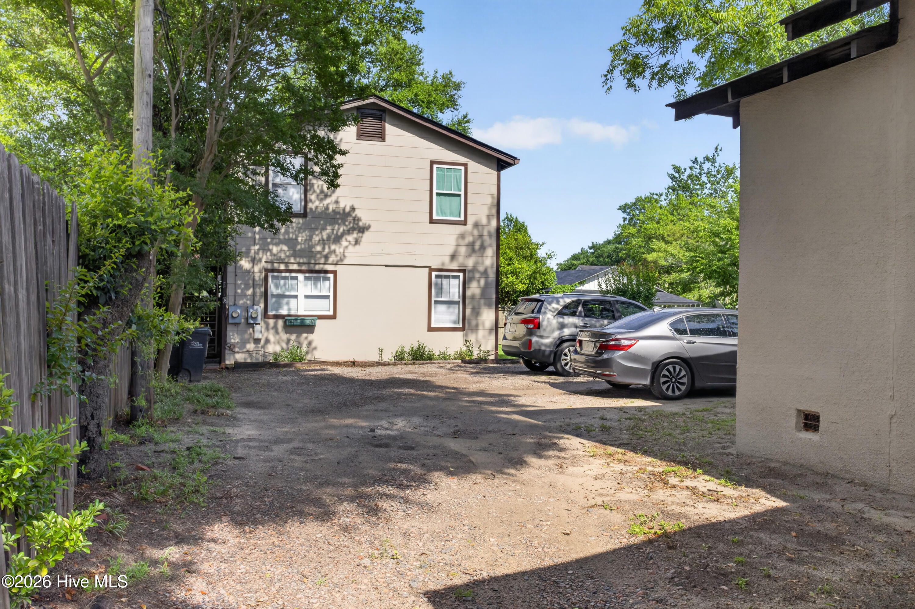 1526 Stovall Street A Property Photo 21