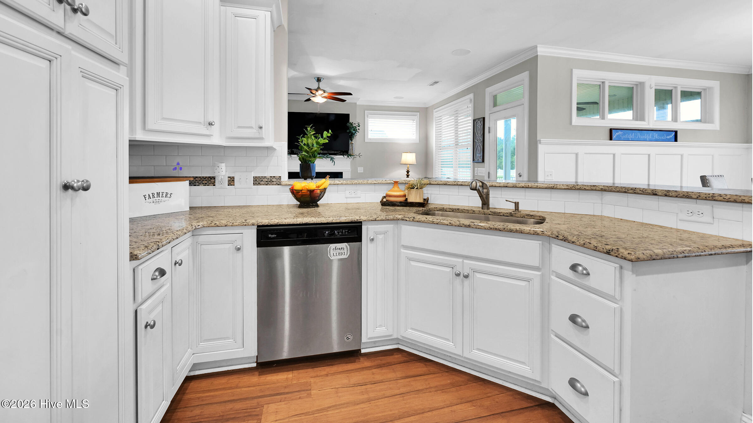 3070 Fernleaf Drive Property Photo 10