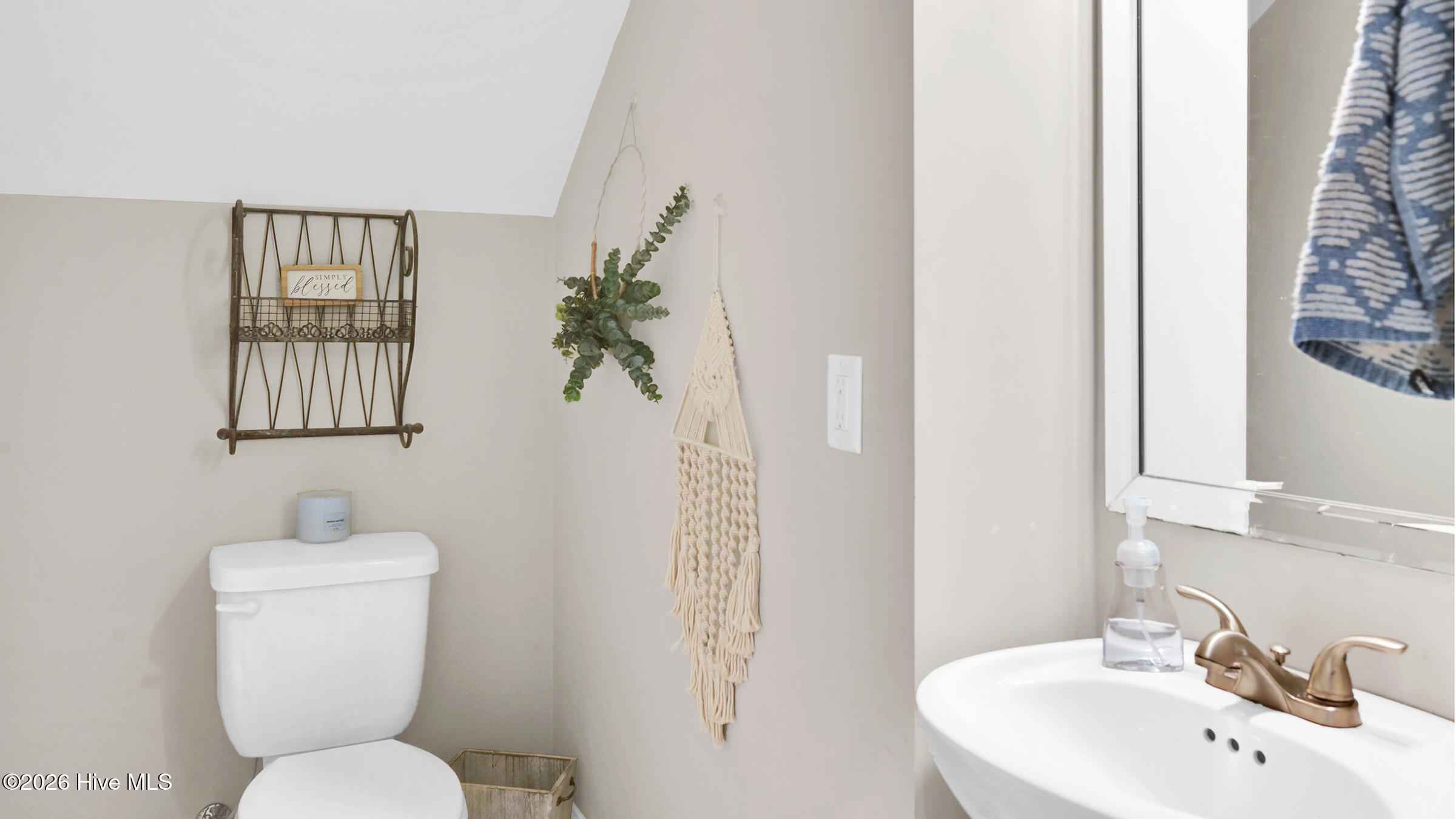 3070 Fernleaf Drive Property Photo 13