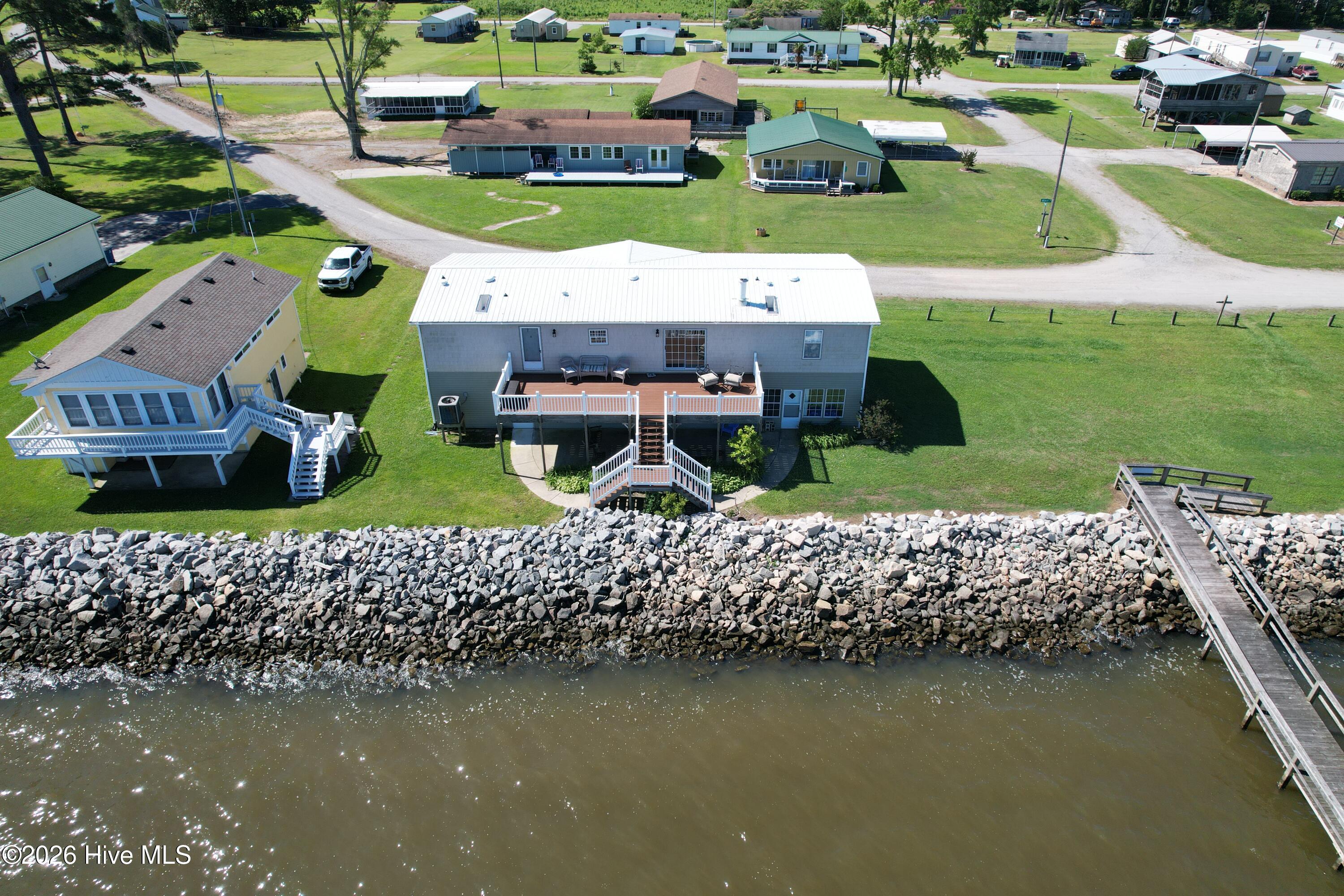 598 Beach Road Property Photo 1