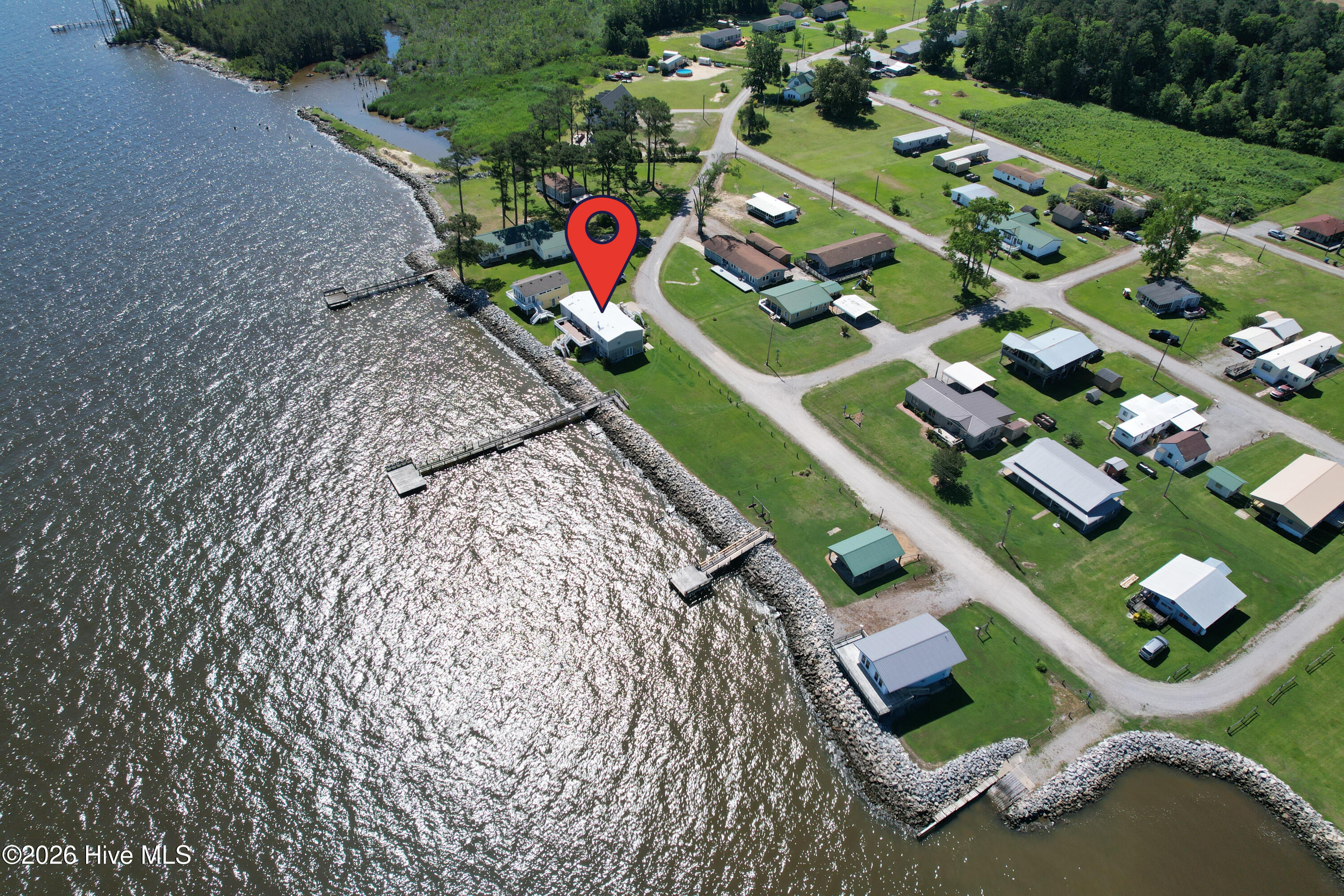 598 Beach Road Property Photo 2