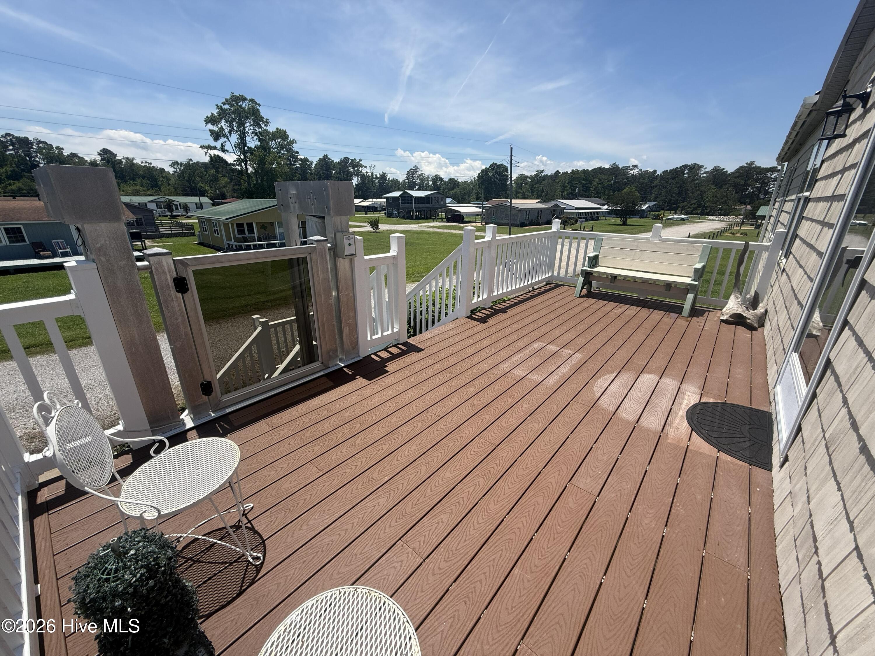 598 Beach Road Property Photo 22