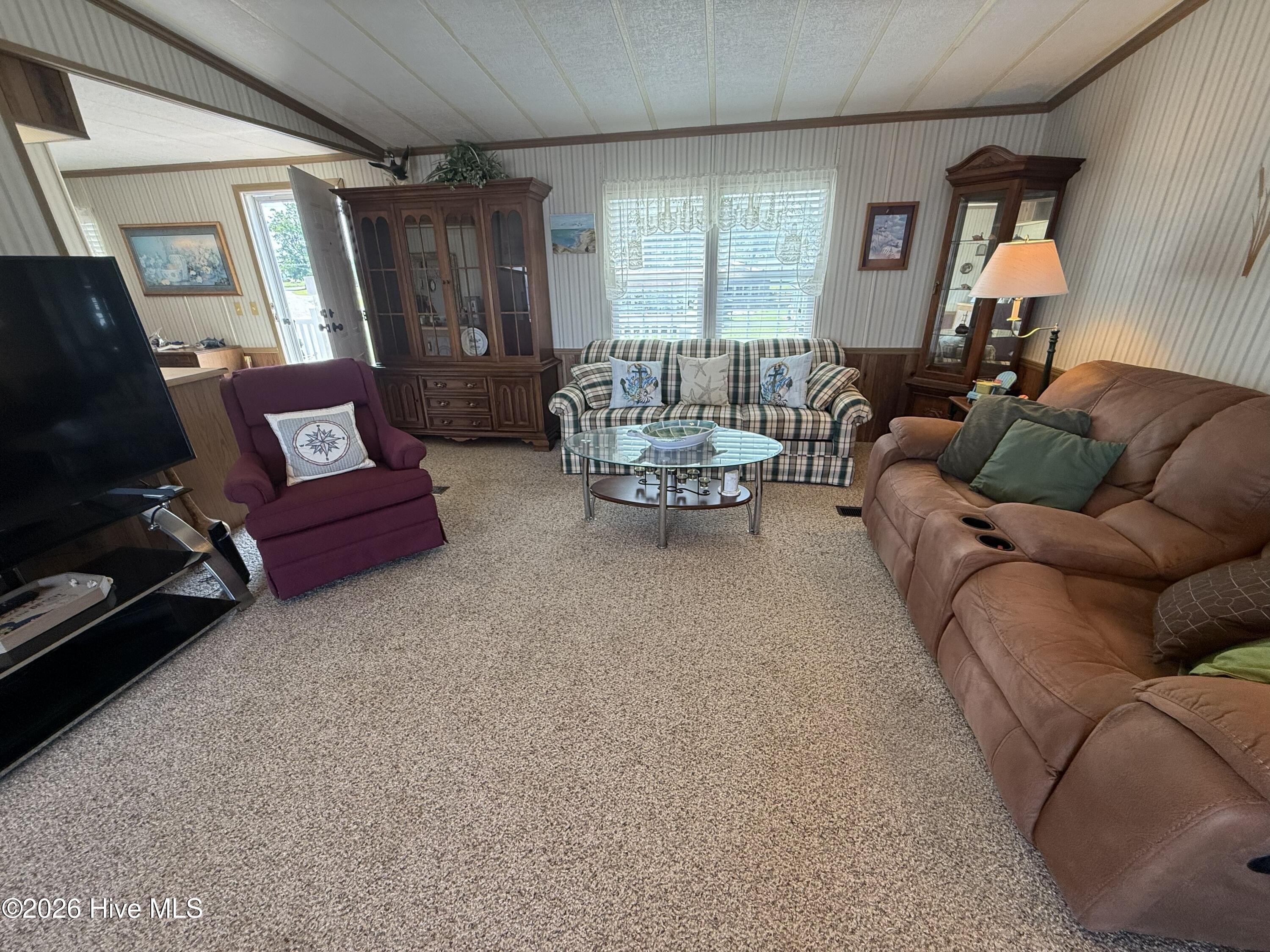 598 Beach Road Property Photo 31