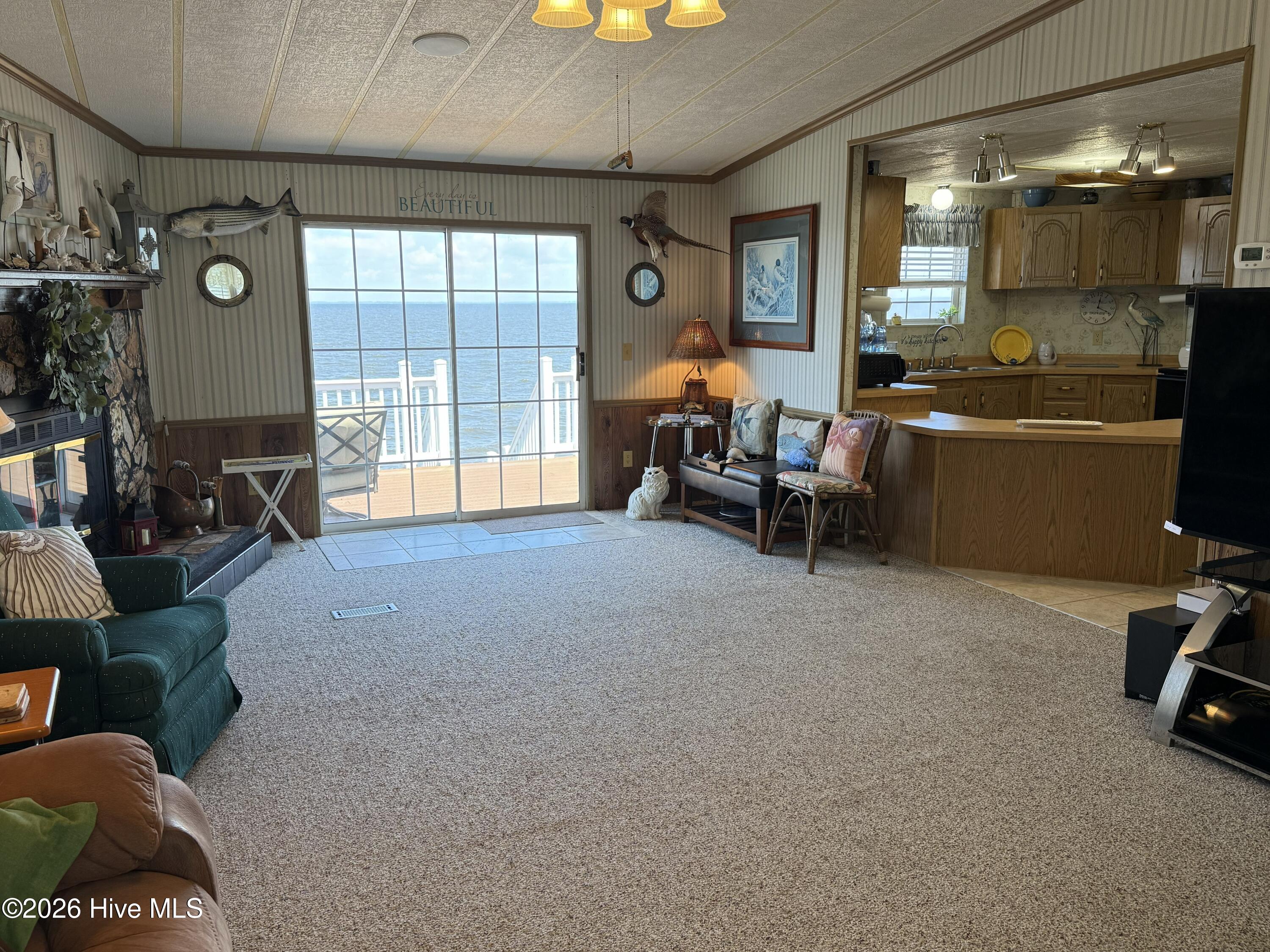 598 Beach Road Property Photo 33