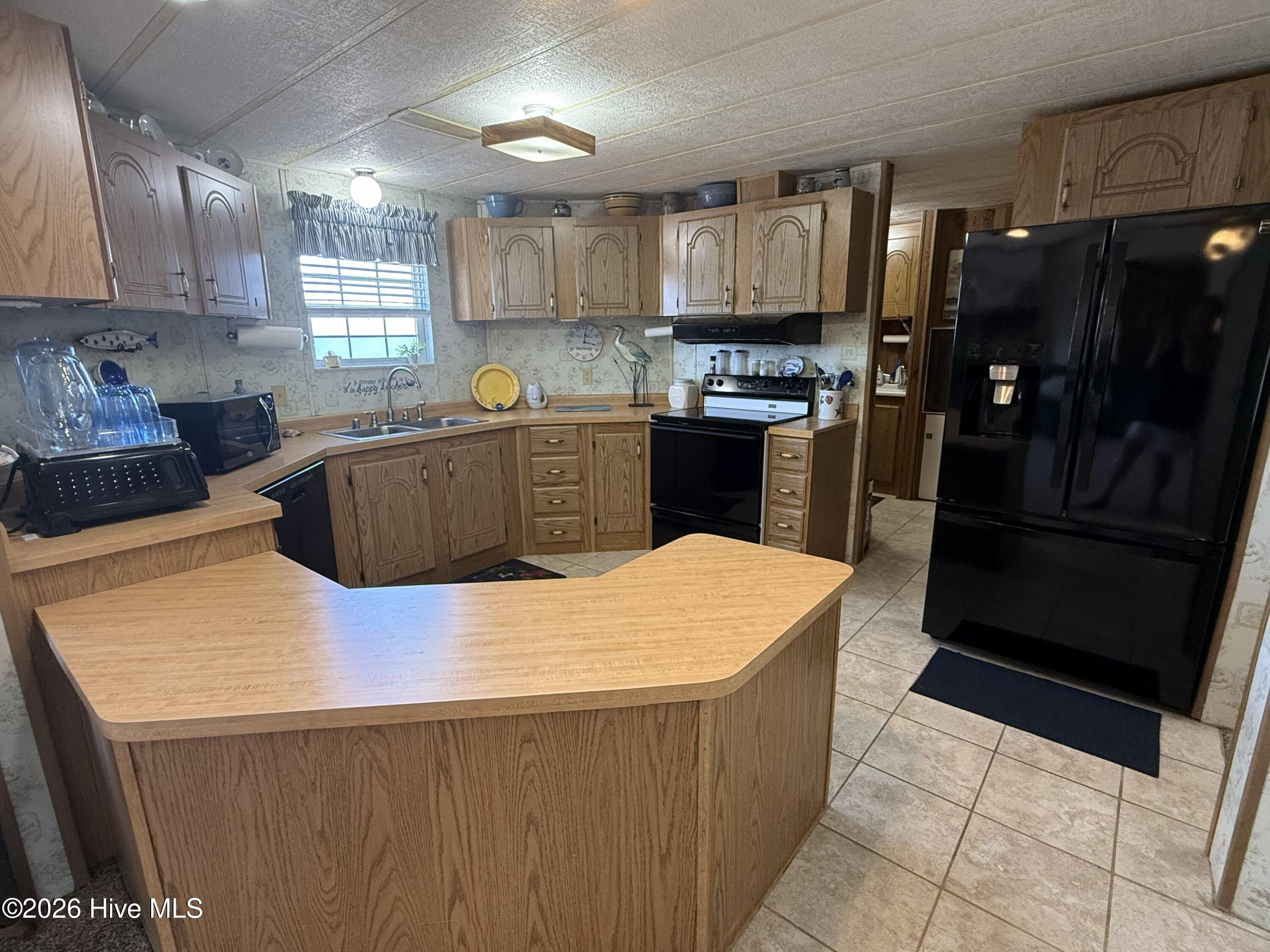 598 Beach Road Property Photo 39