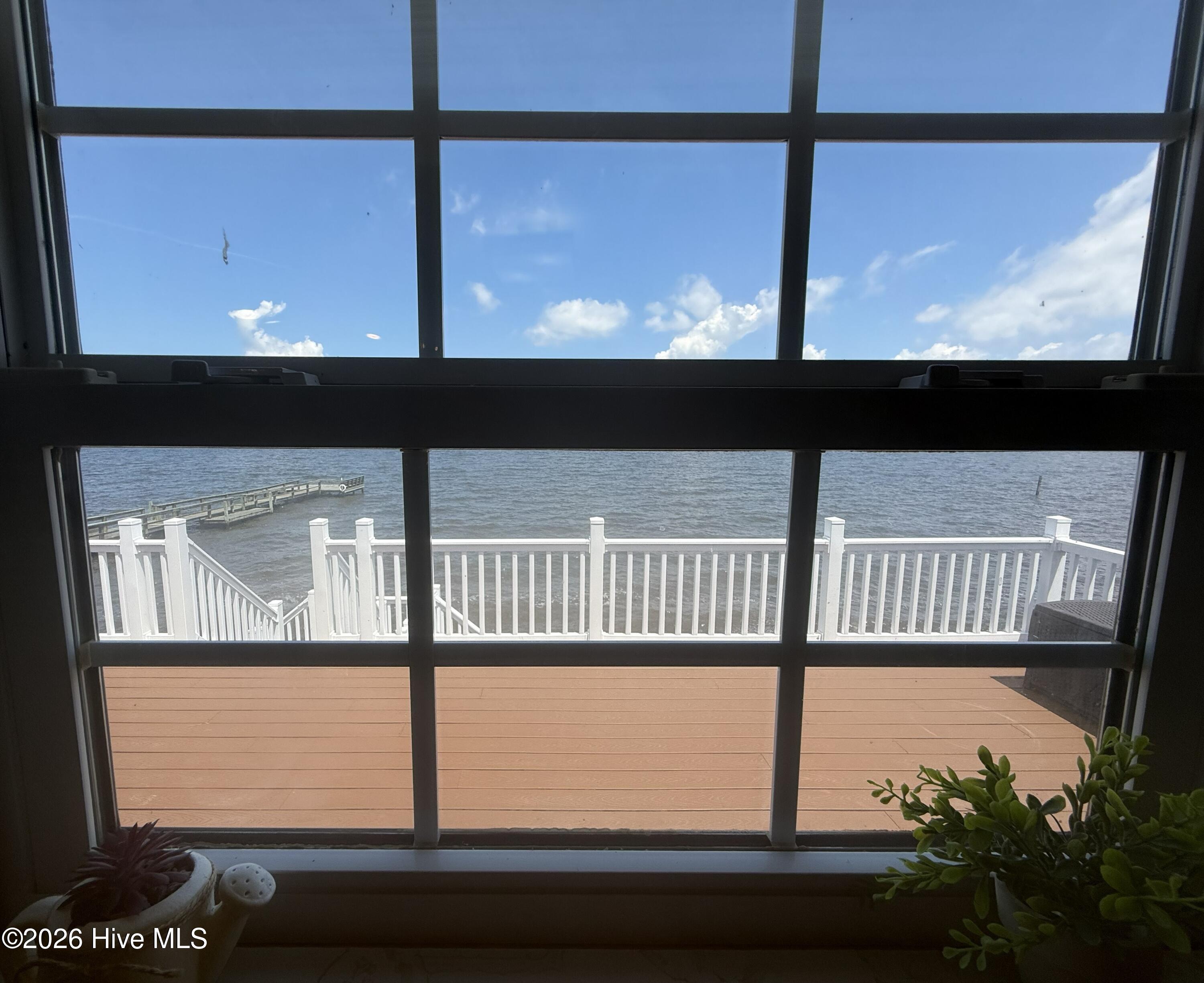 598 Beach Road Property Photo 42