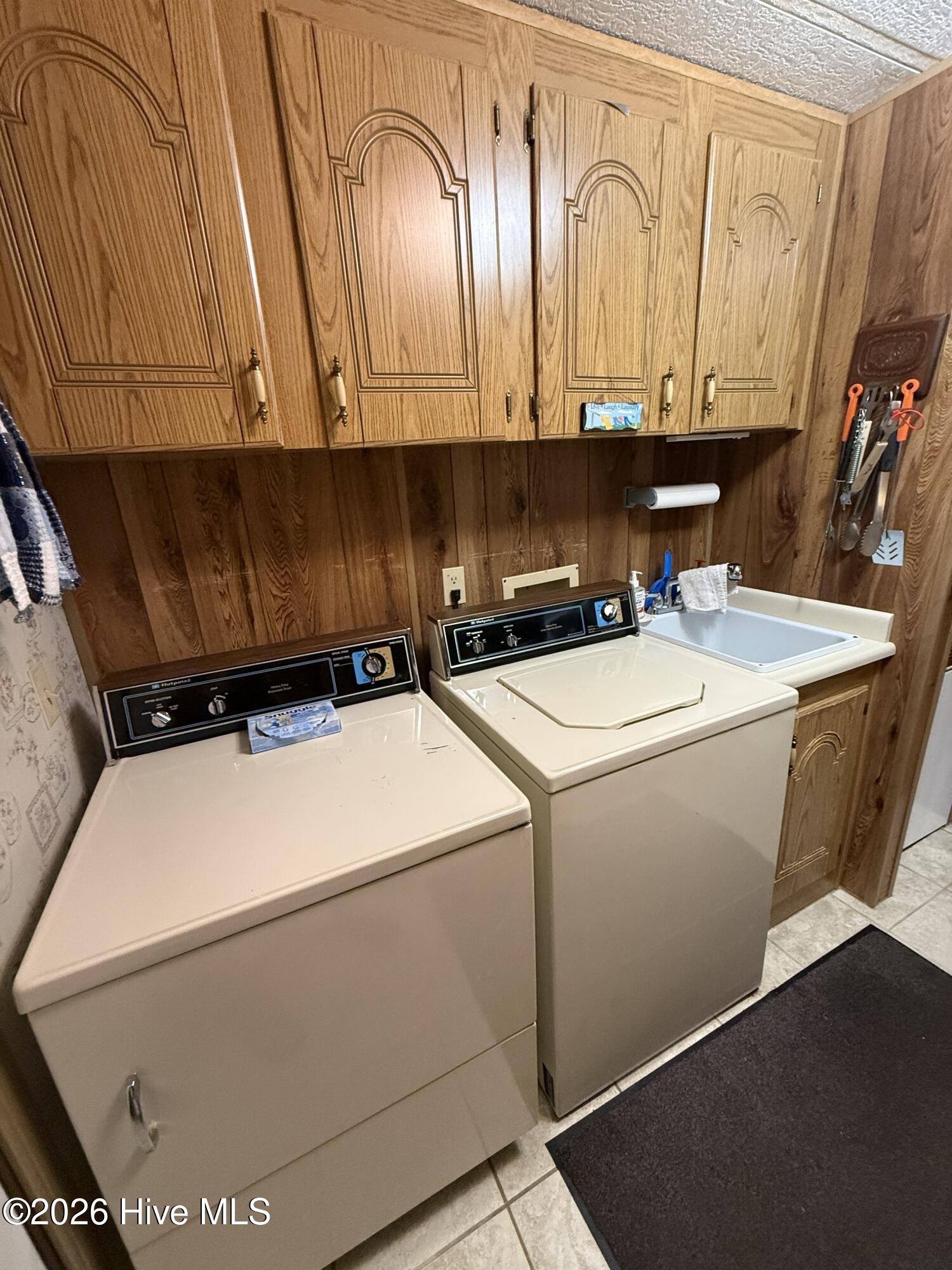 598 Beach Road Property Photo 75