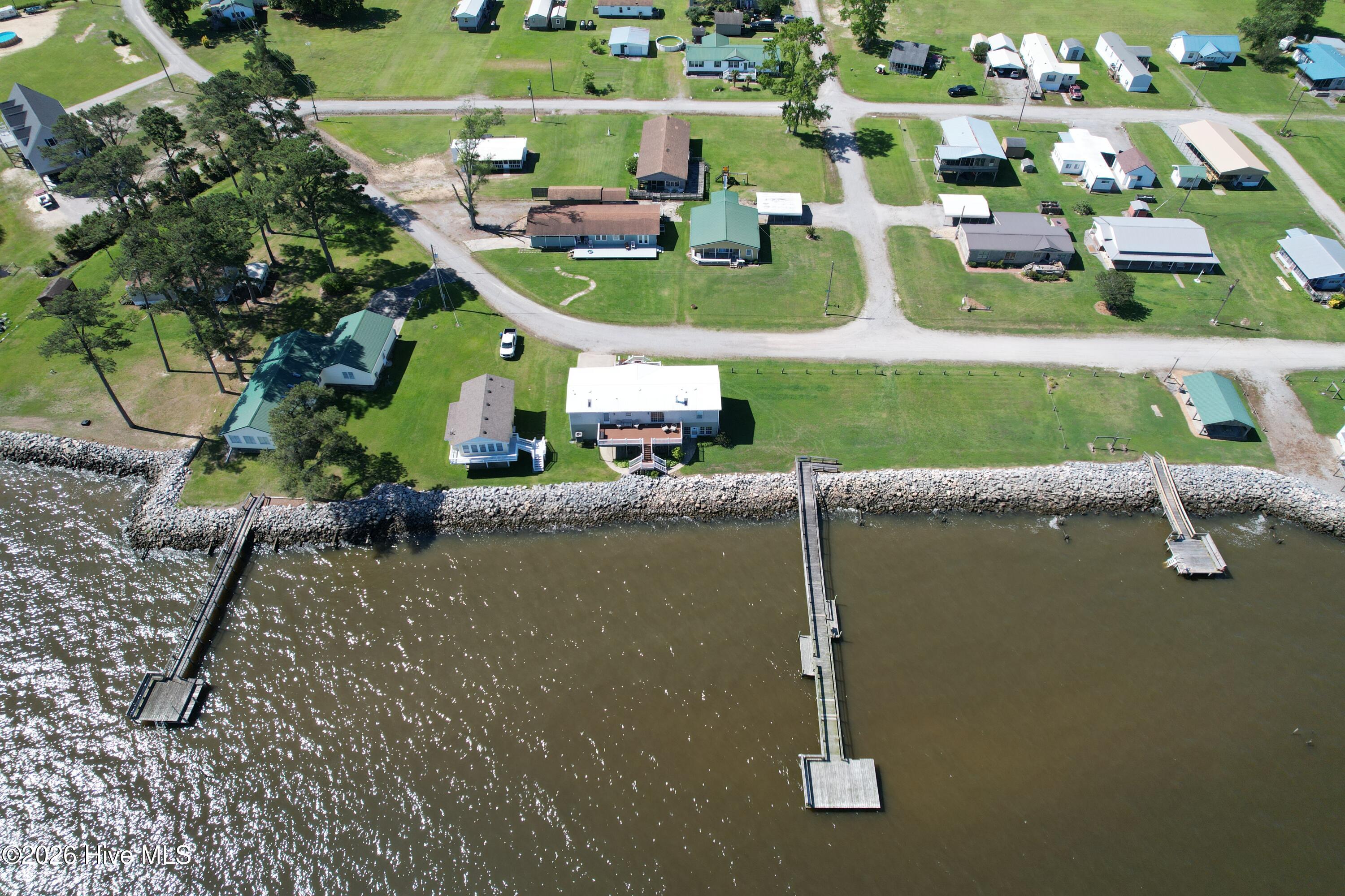 598 Beach Road Property Photo 93