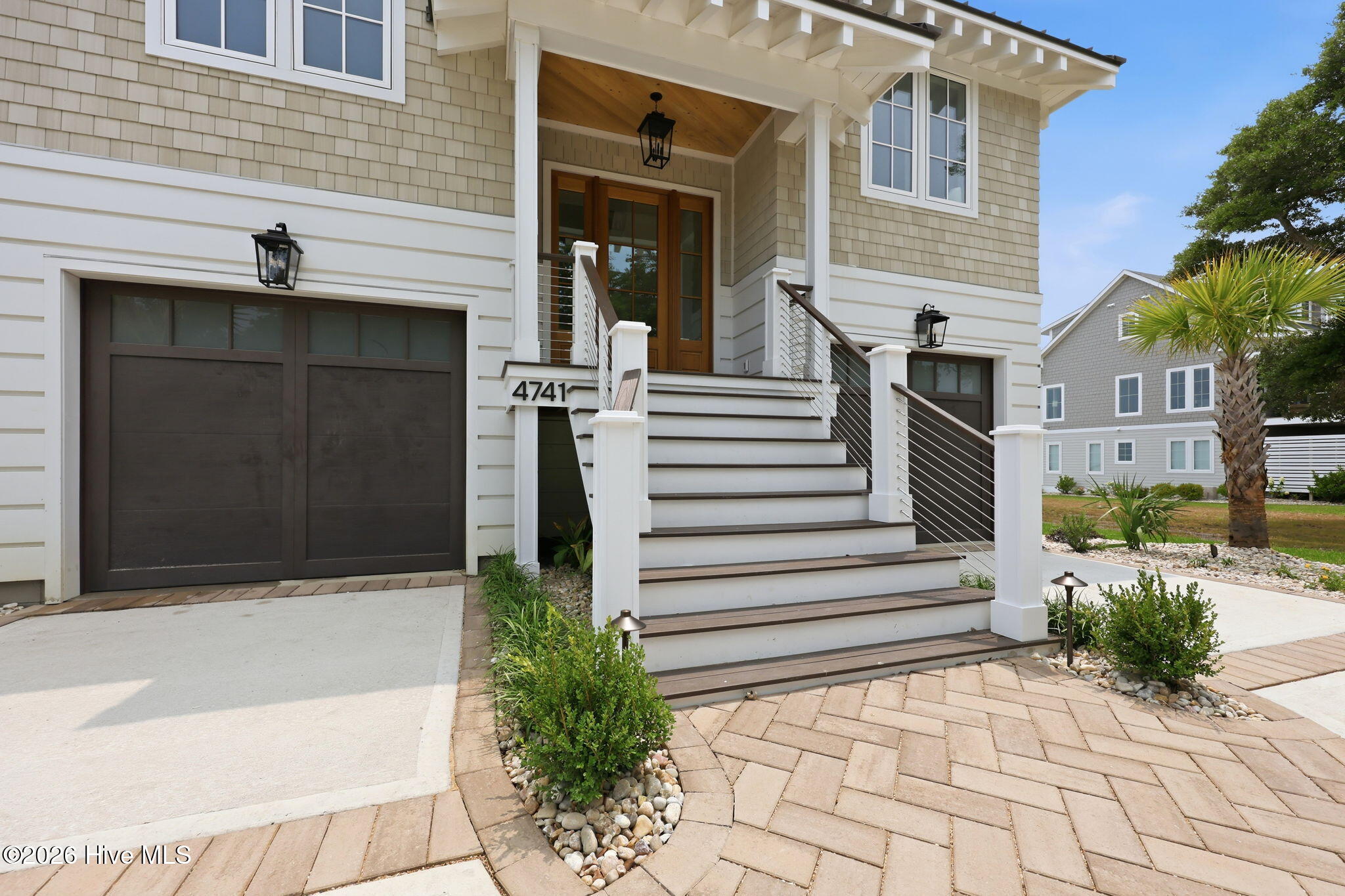 4741 S Shore Drive Property Photo 5