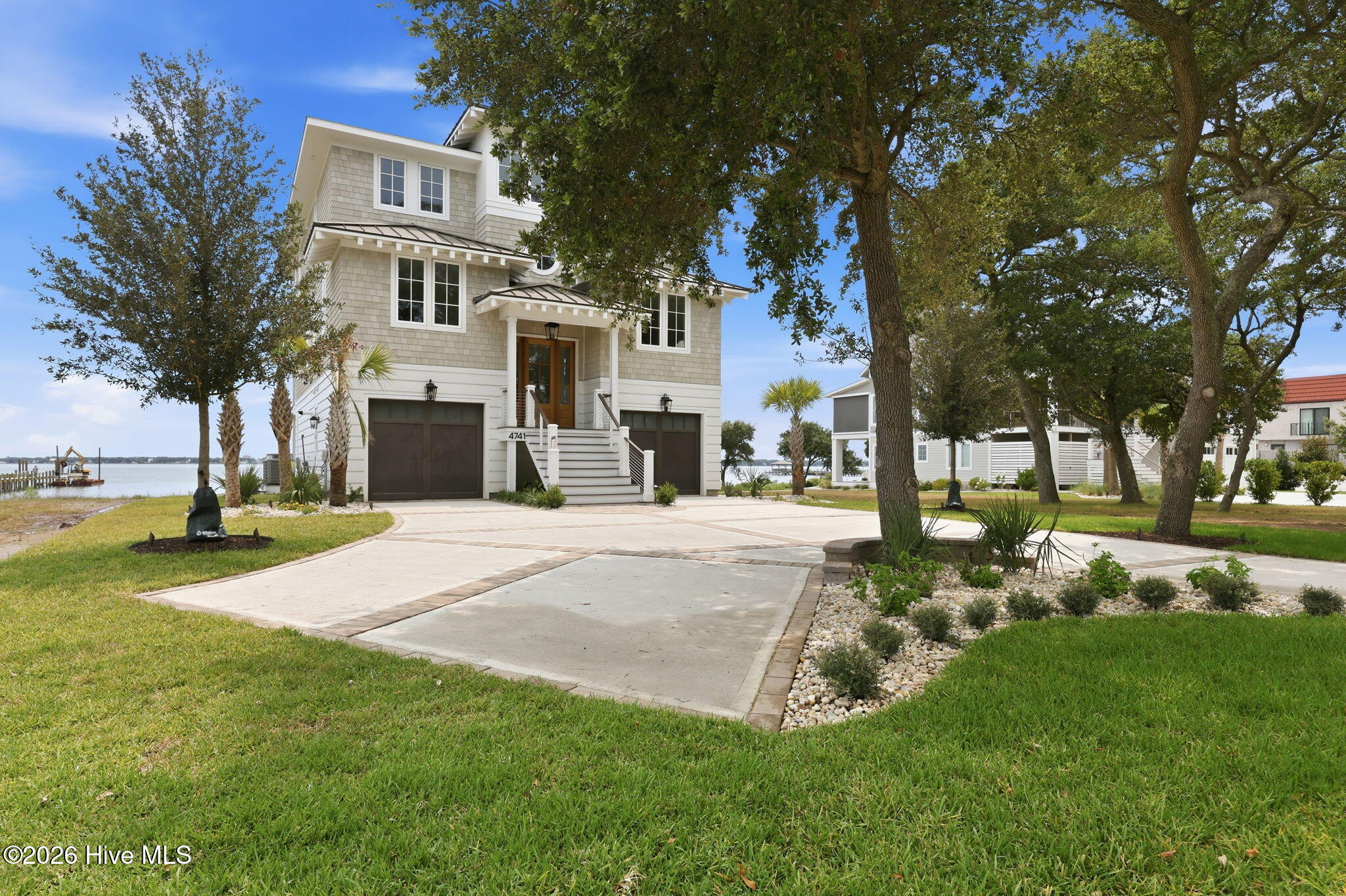 4741 S Shore Drive Property Photo 6