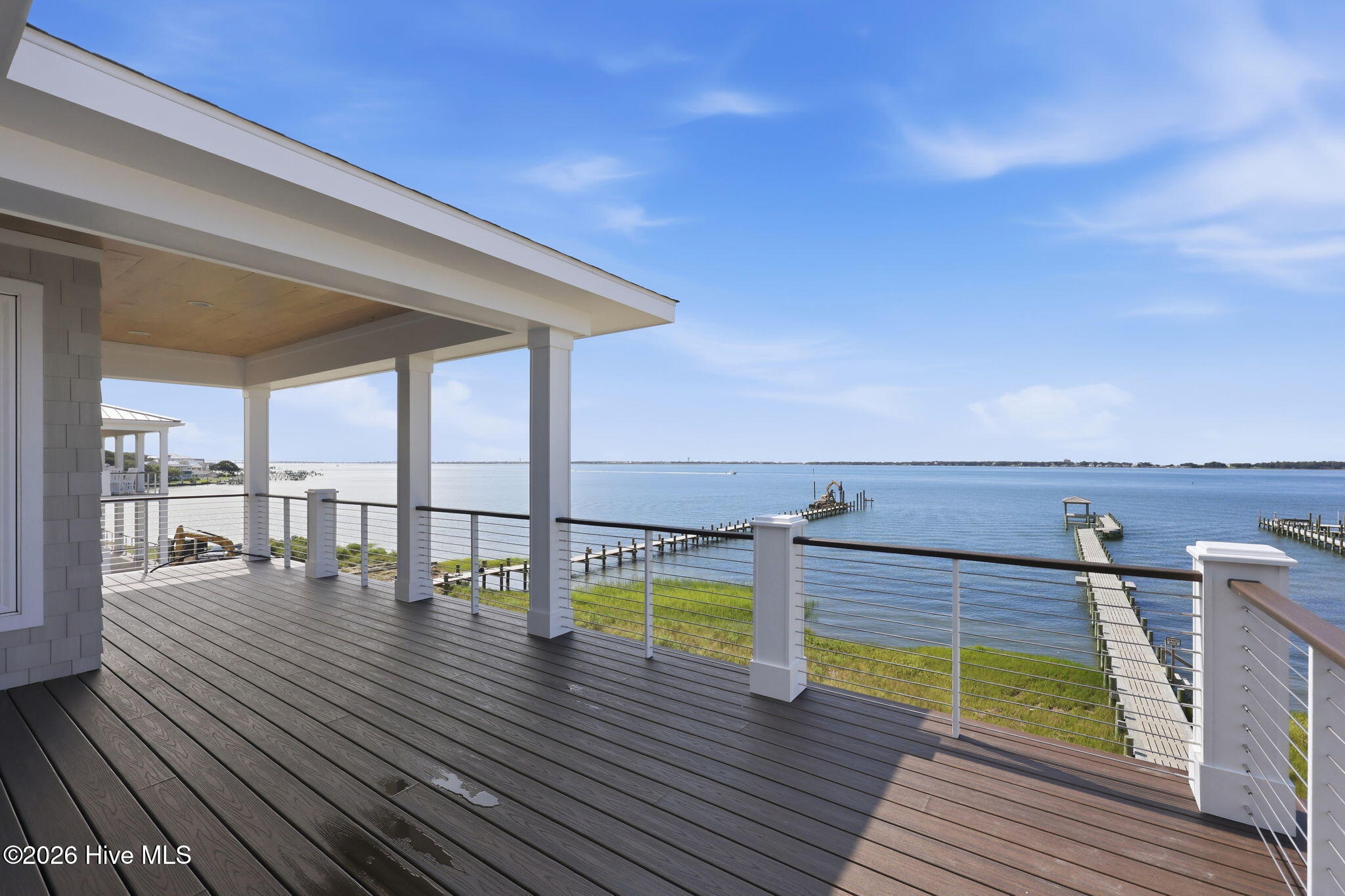 4741 S Shore Drive Property Photo 8