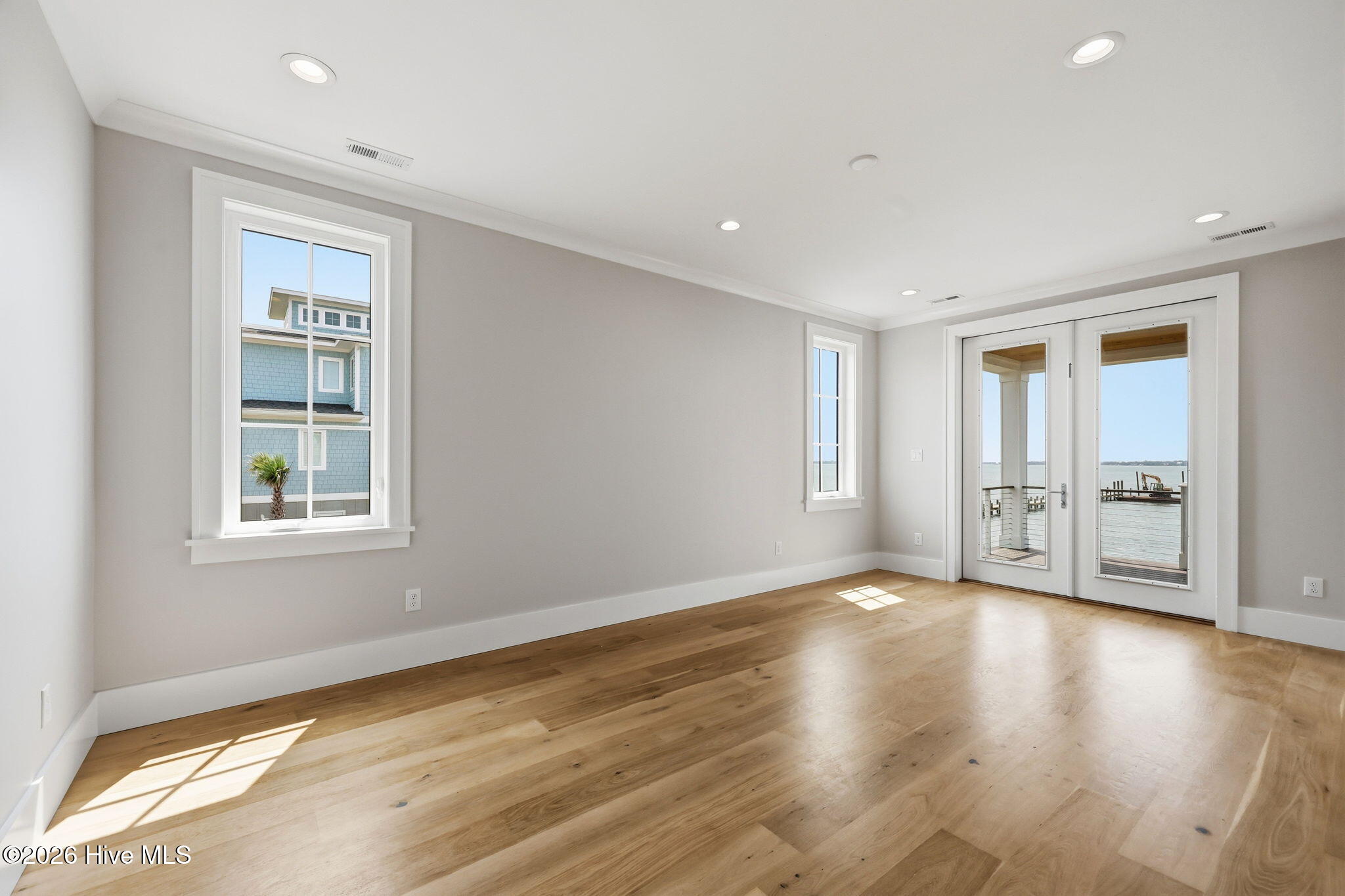 4741 S Shore Drive Property Photo 32