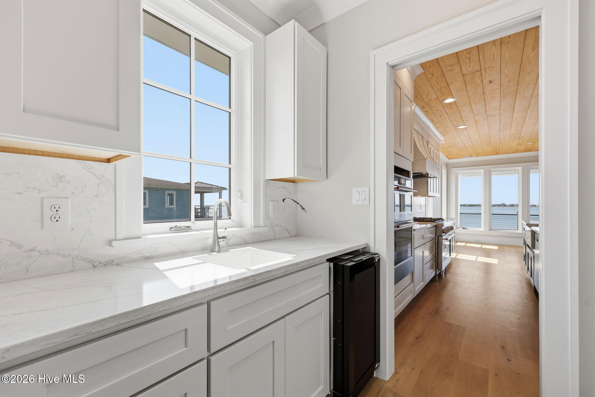 4741 S Shore Drive Property Photo 49