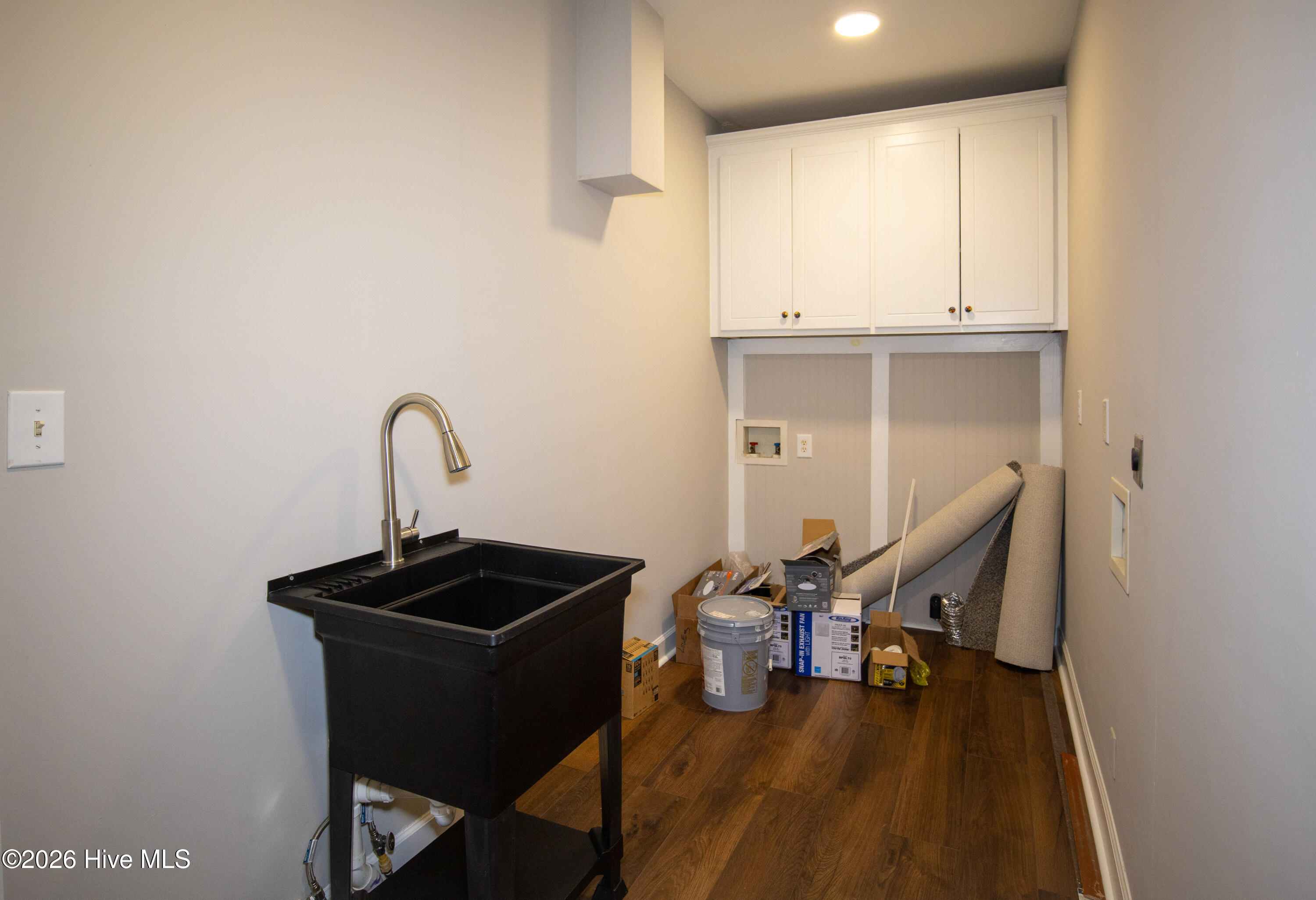 3715 Martha Lane N Property Photo 19