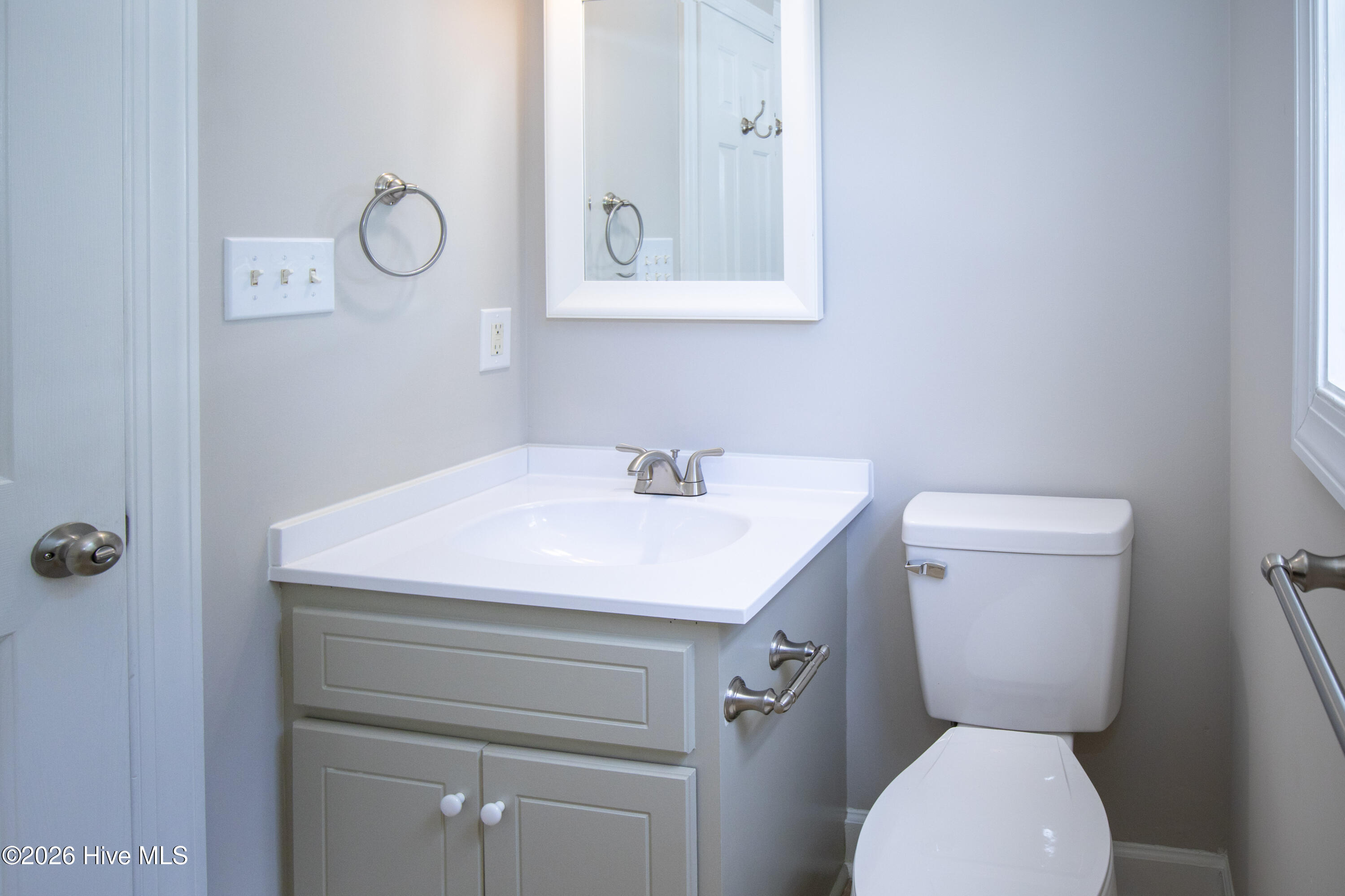 3715 Martha Lane N Property Photo 31