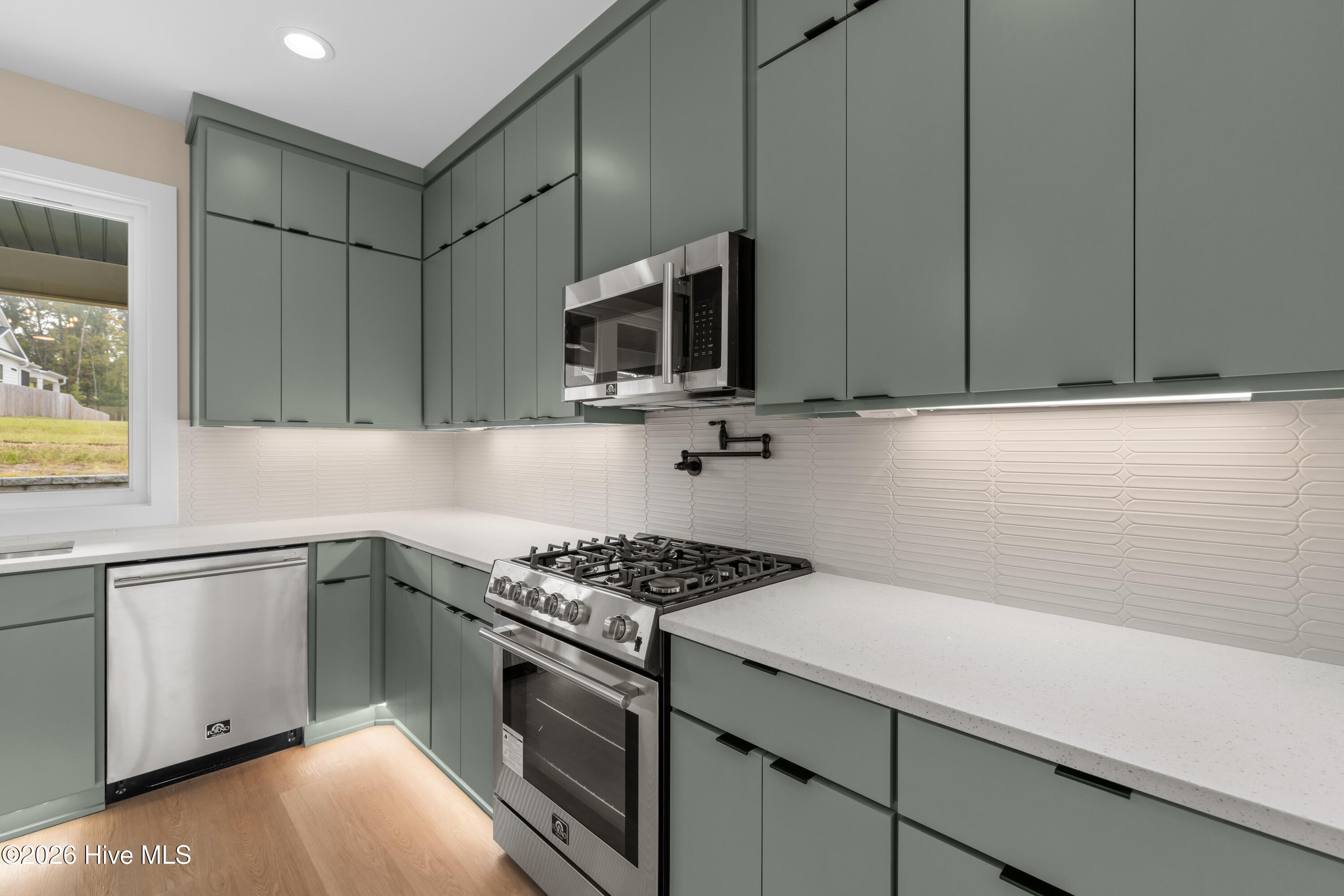 729 Ronaldsay Road Property Photo 17