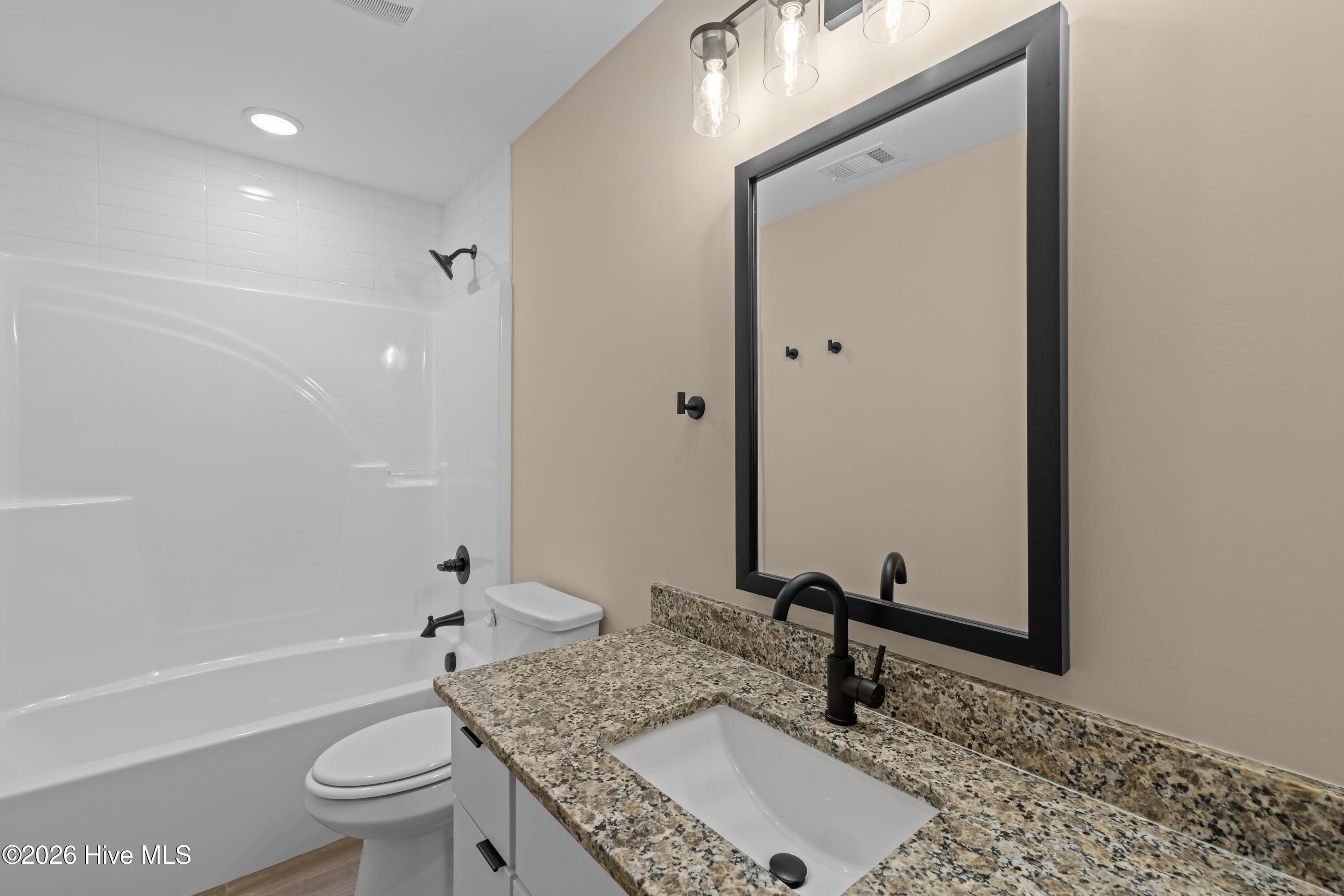 729 Ronaldsay Road Property Photo 39
