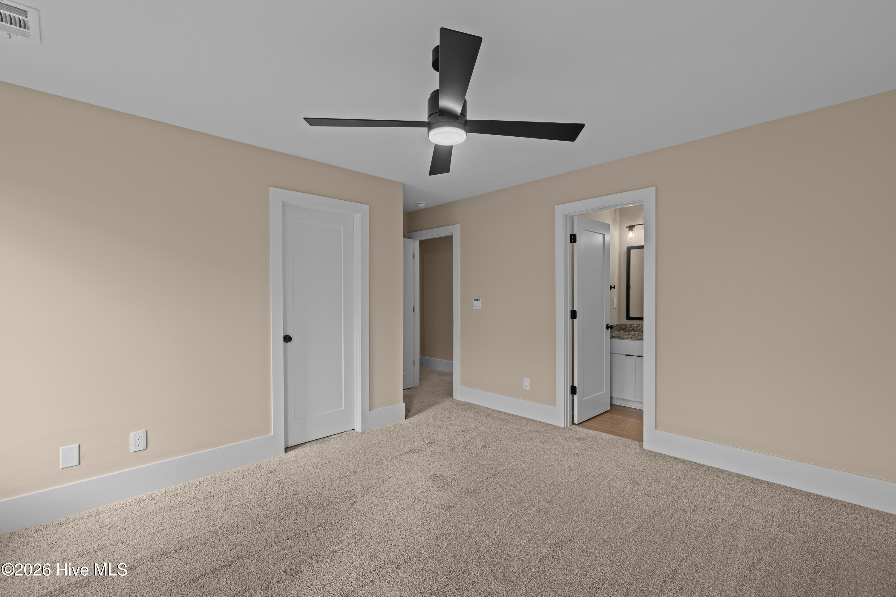 729 Ronaldsay Road Property Photo 46