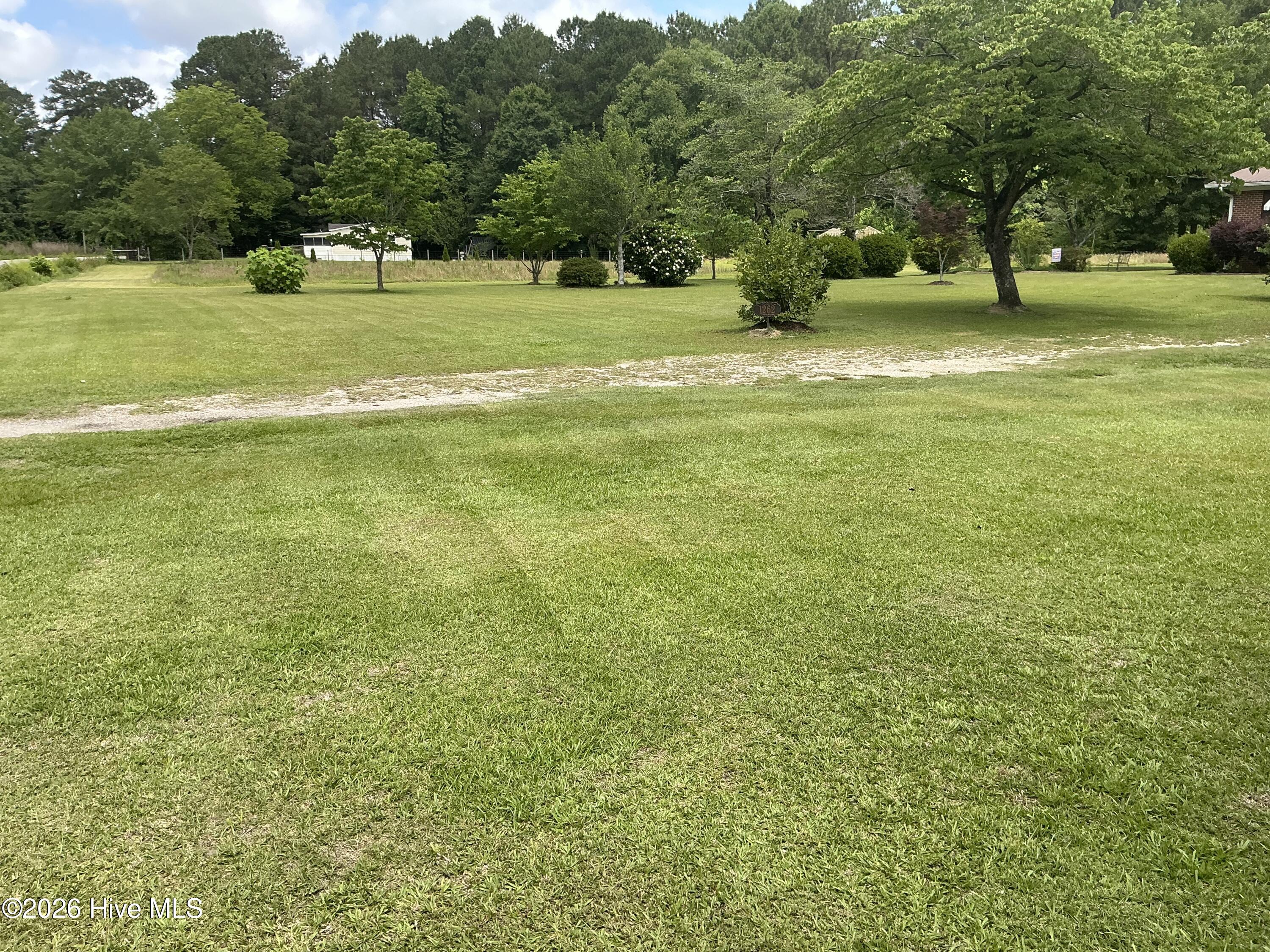 1262 Richardson Road Property Photo 6