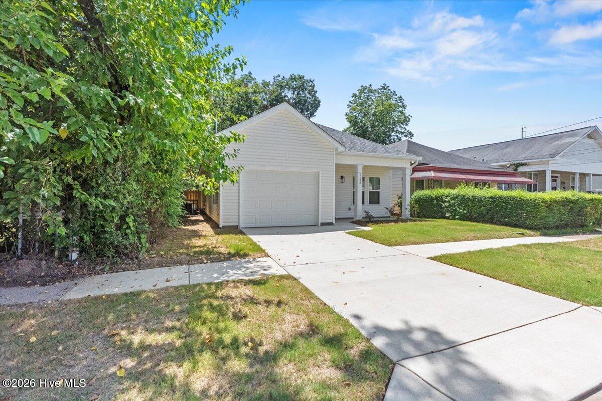 1108 Dugas Street Property Photo 3