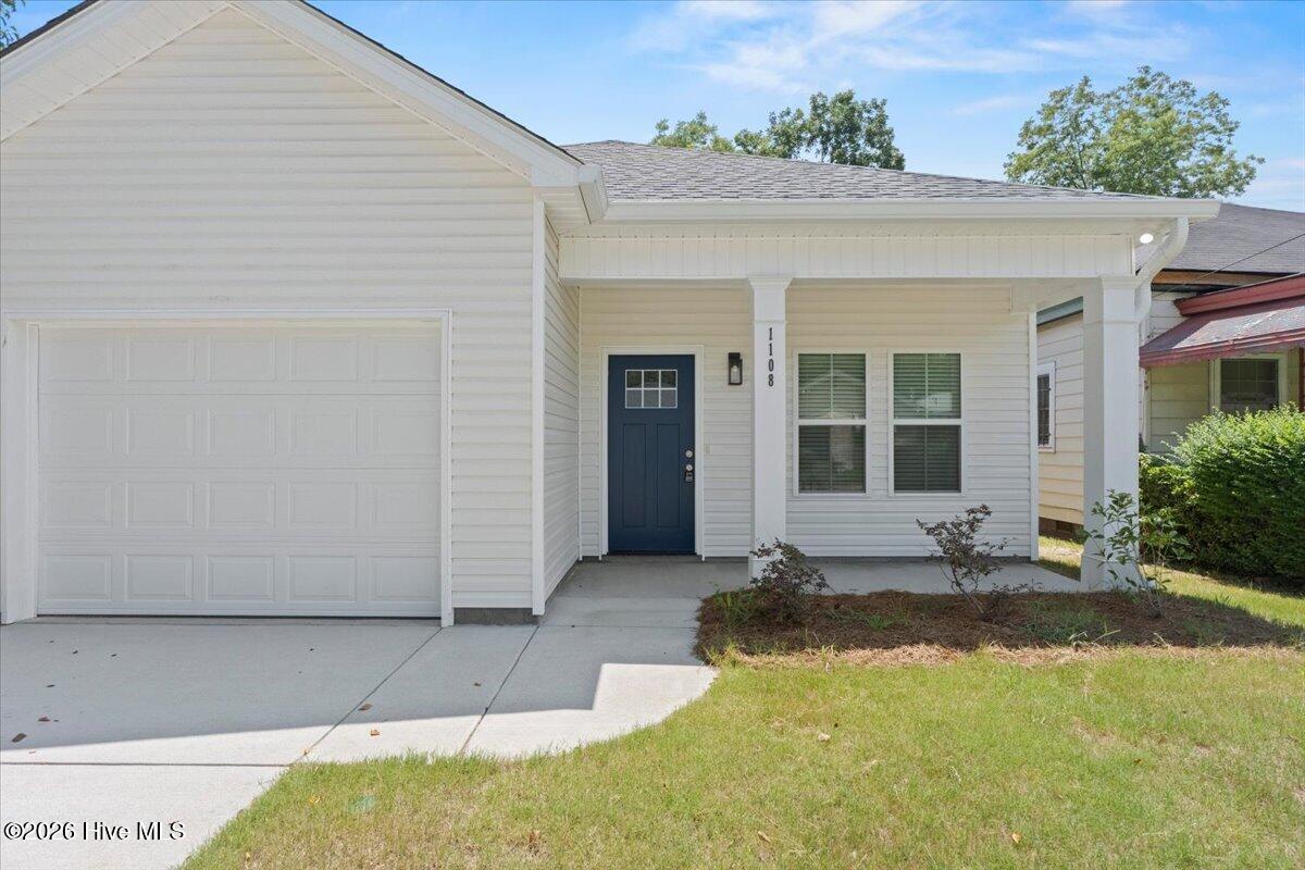 1108 Dugas Street Property Photo 4