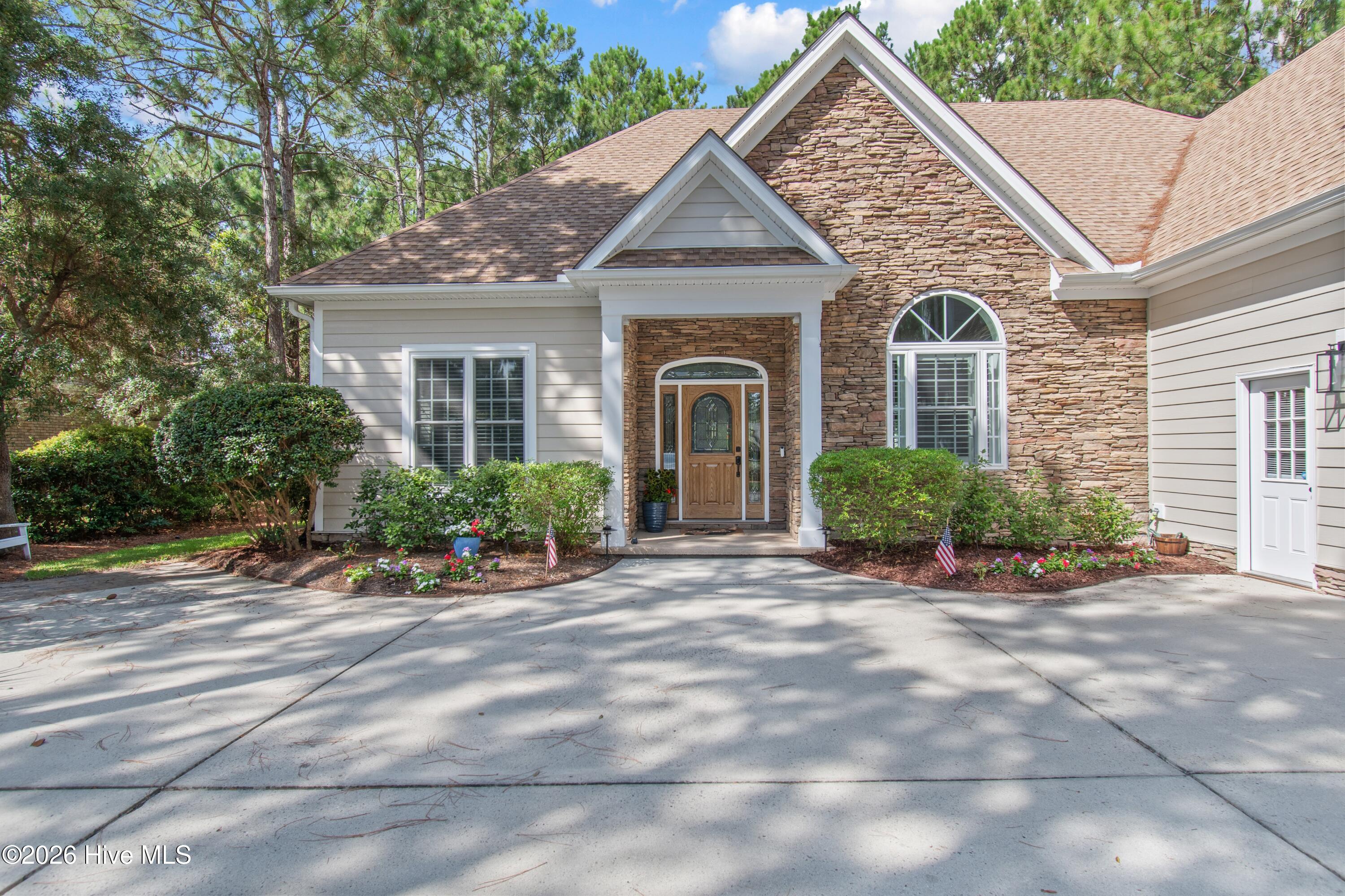 3807 Ridge Crest Drive Property Photo 6