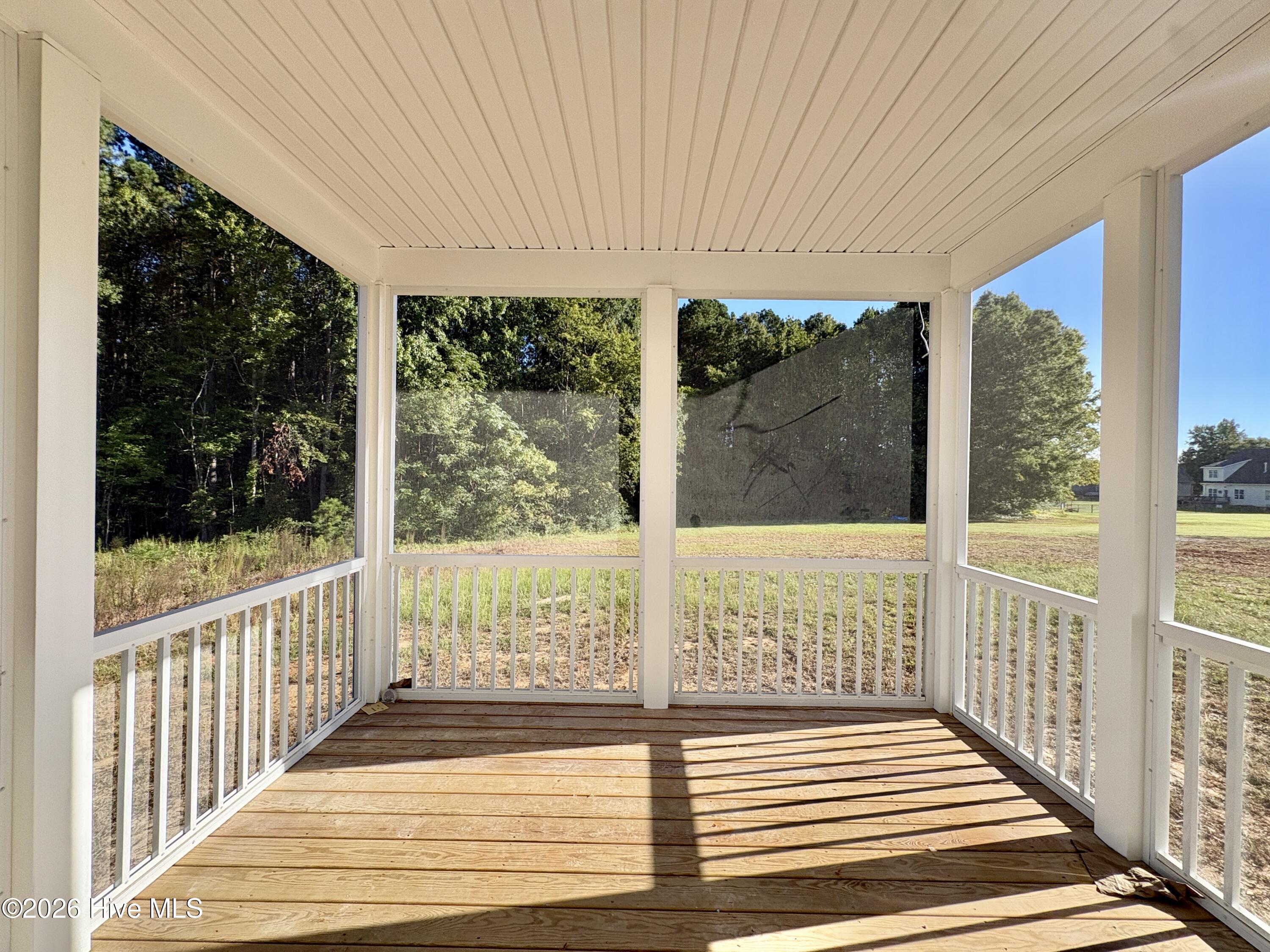 7376 Huckleberry Drive Property Photo 14