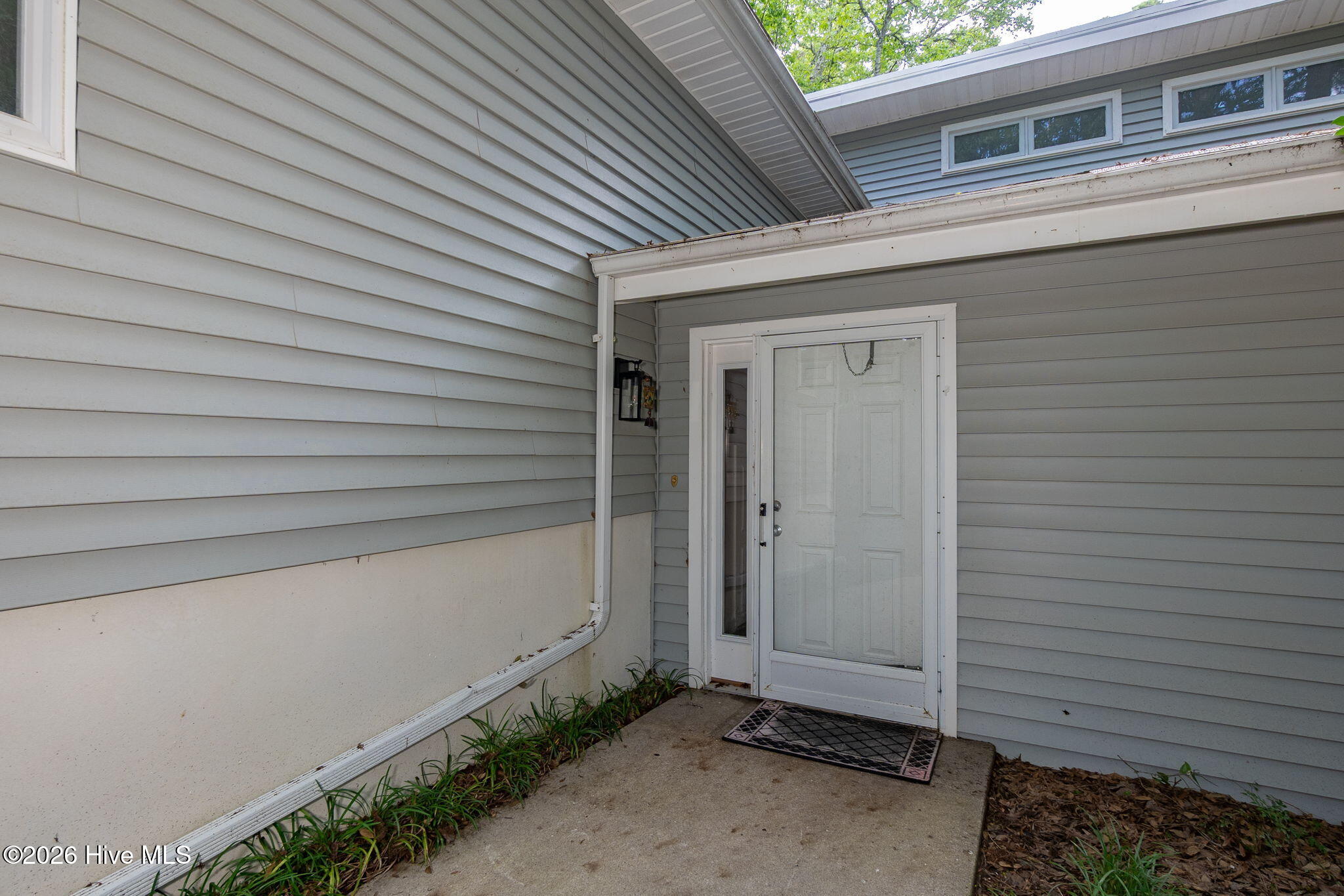 121 White Ash Drive Property Photo 4