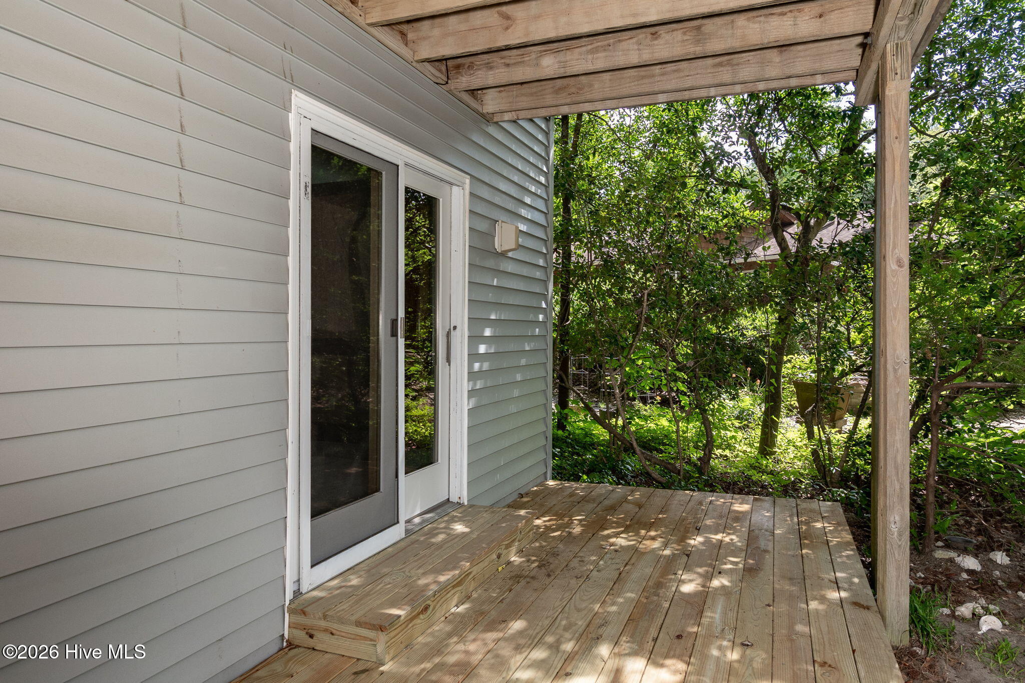 121 White Ash Drive Property Photo 12