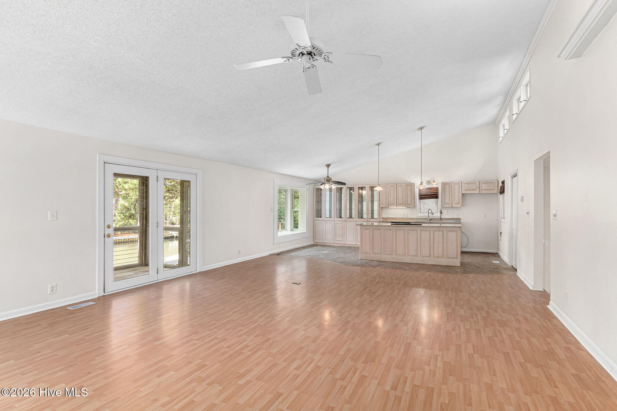 121 White Ash Drive Property Photo 24