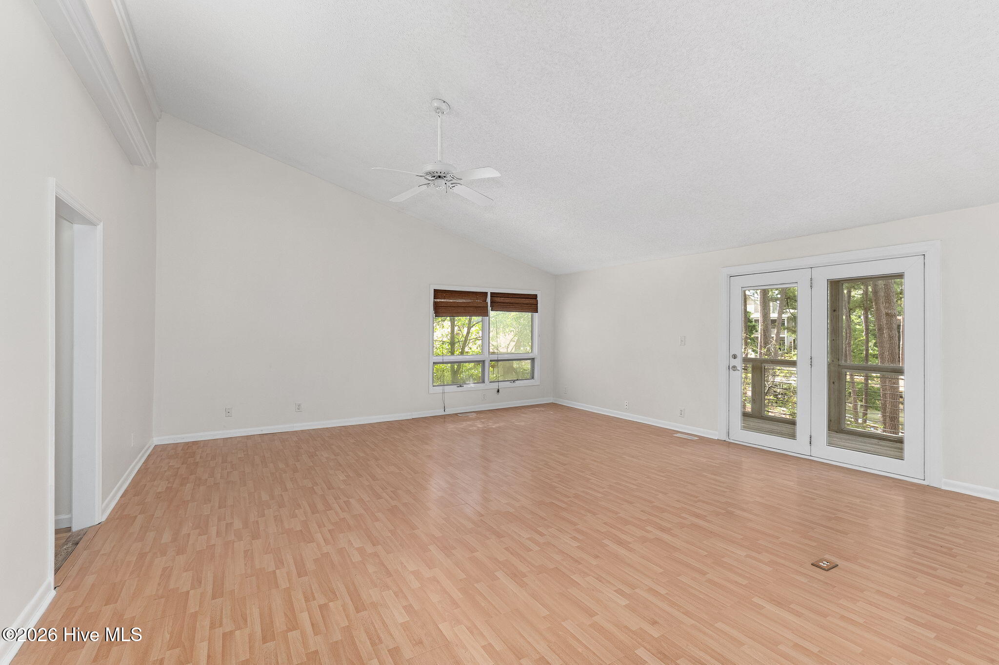 121 White Ash Drive Property Photo 27