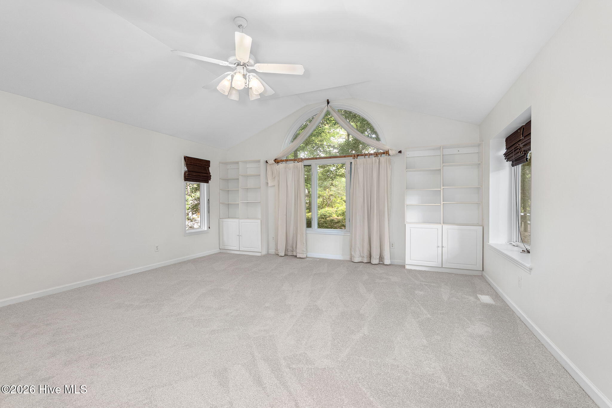 121 White Ash Drive Property Photo 34